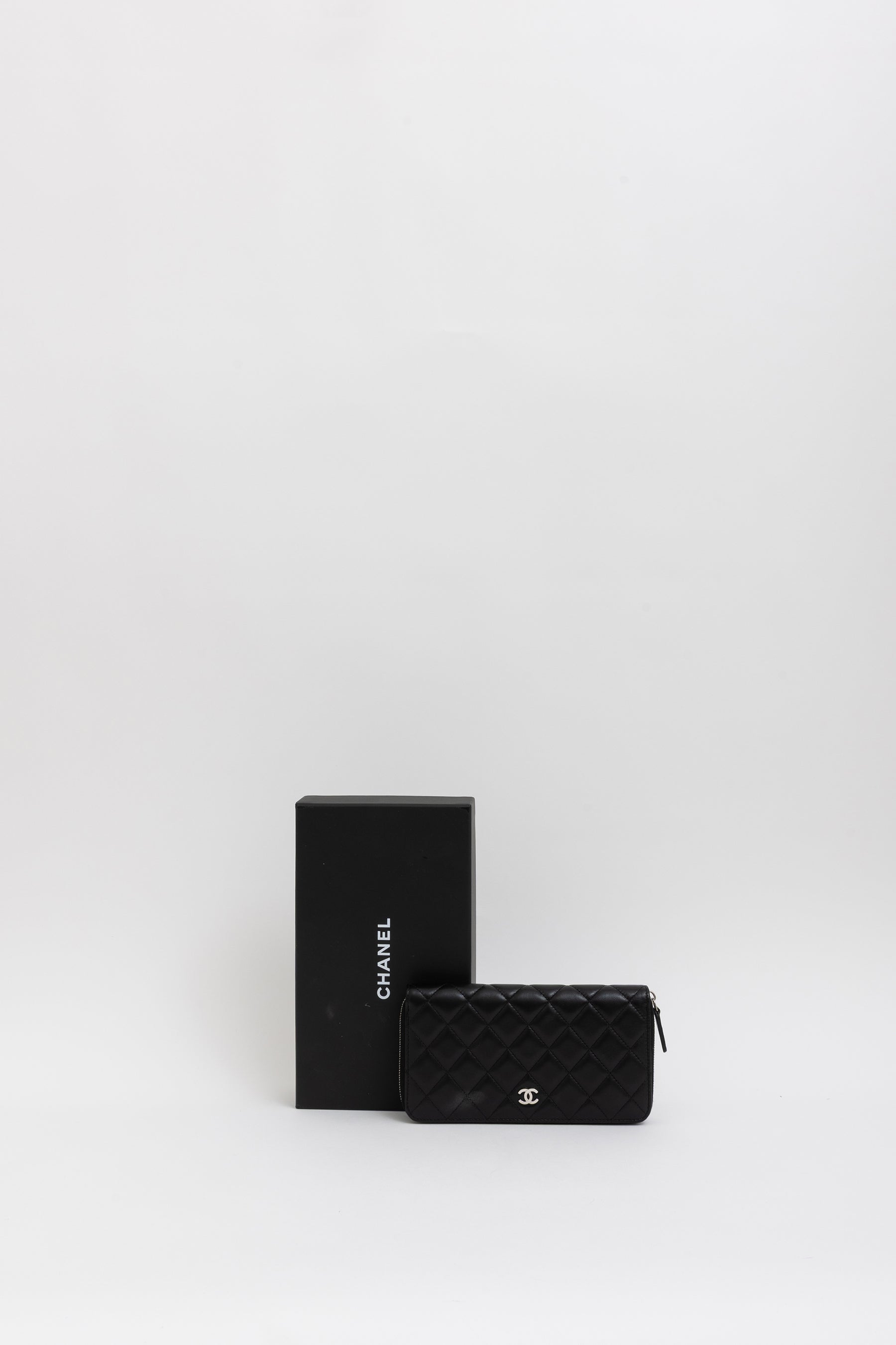Compact Zip Bifold Wallet
