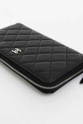 Classic Long Zipped Wallet