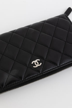 Classic Long Zipped Wallet