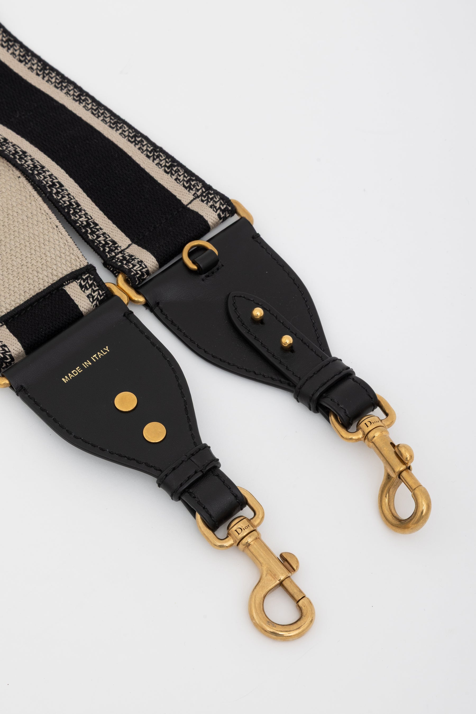 Shoulder Strap with Ring