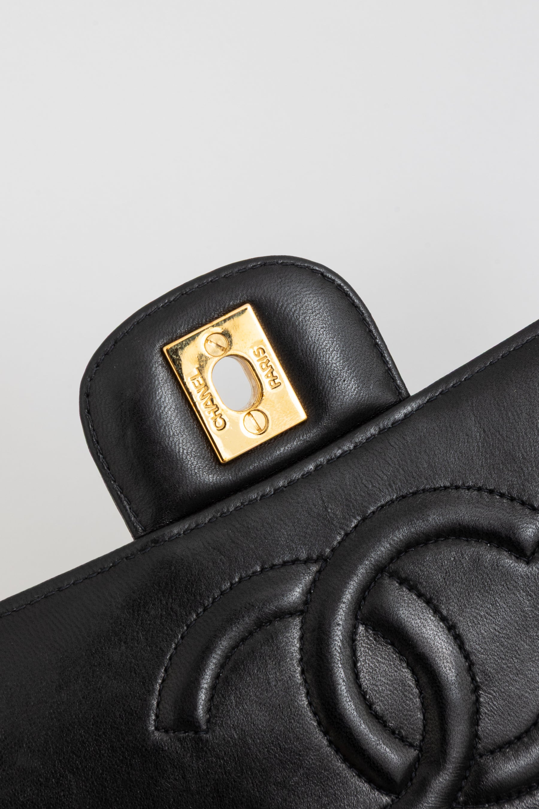 Kelly Top Handle Bag