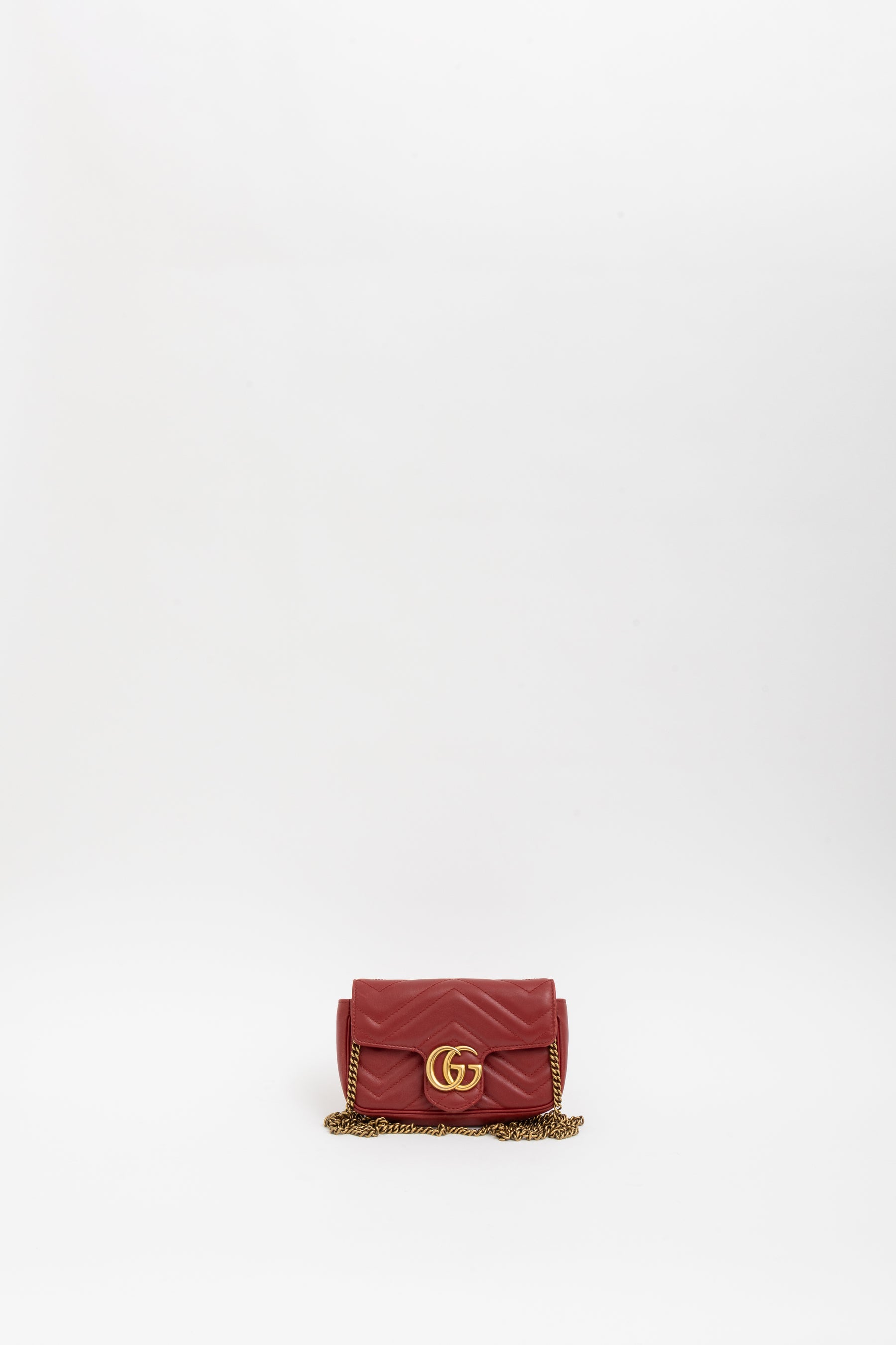 GG Marmont Super Mini Shoulder Bag