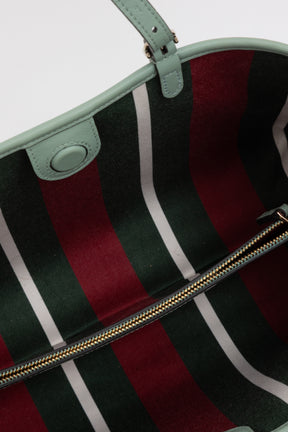 GG Emblem Medium Tote Bag