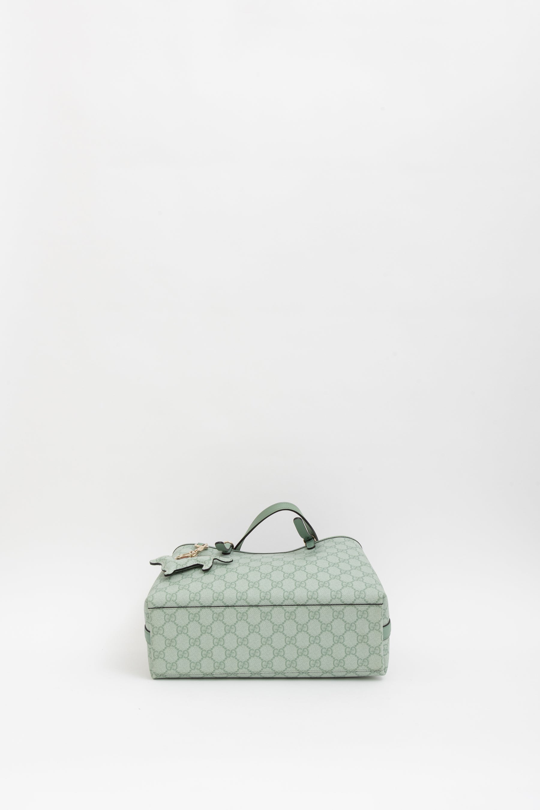 GG Emblem Medium Tote Bag