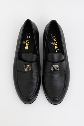 Enamel CC Logo Loafers