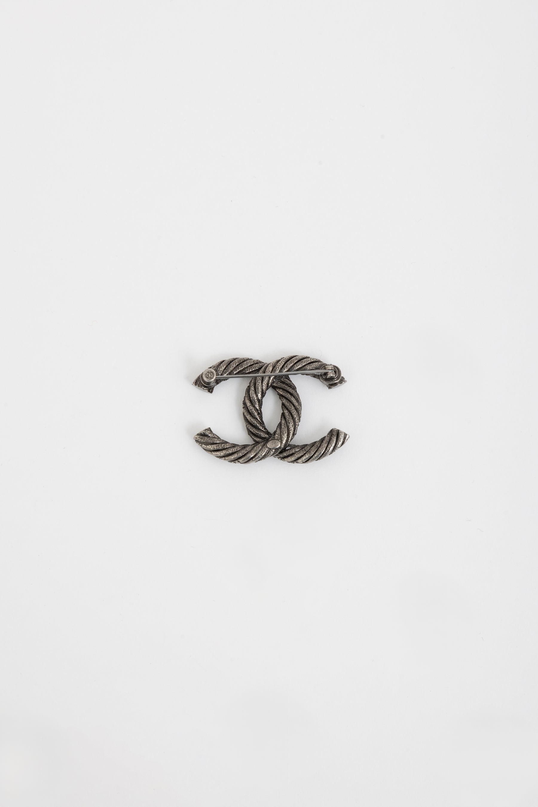 Ruthenium Twisted Rope CC Brooch