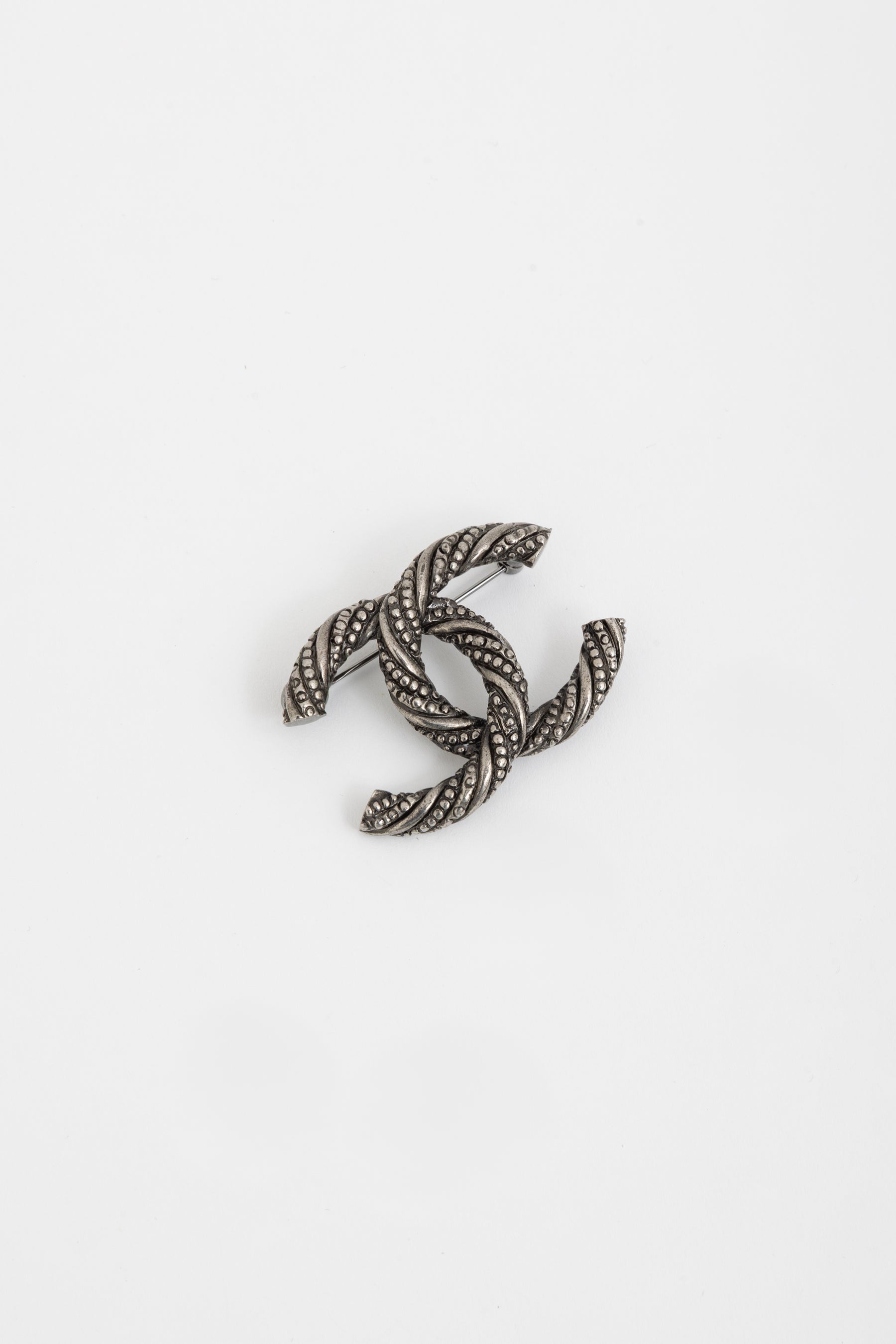 Ruthenium Twisted Rope CC Brooch