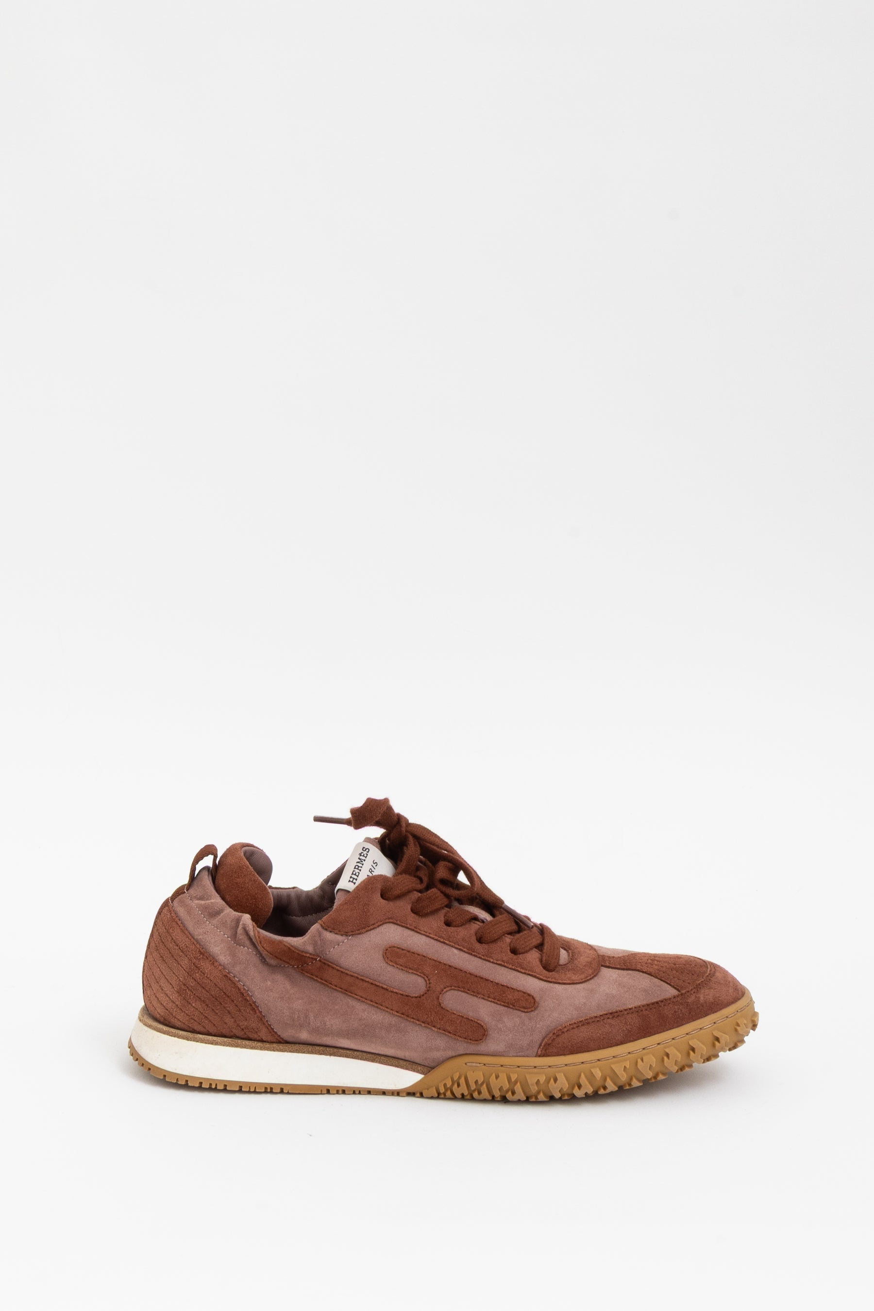 Jet Sneakers