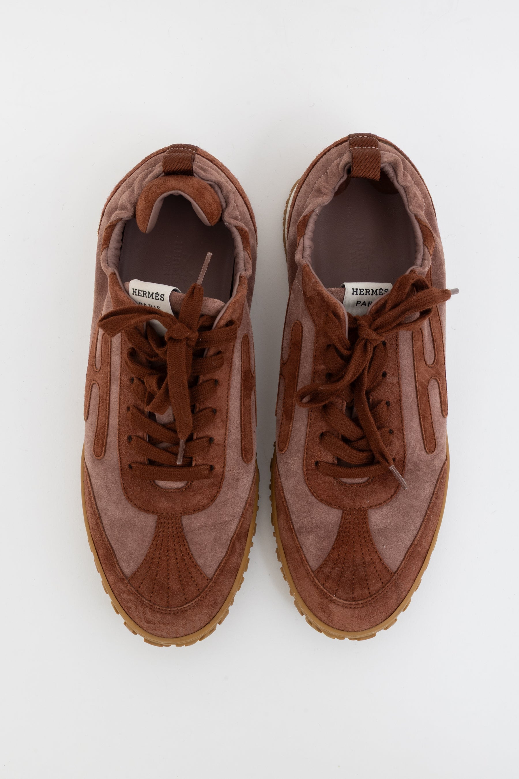 Jet Sneakers