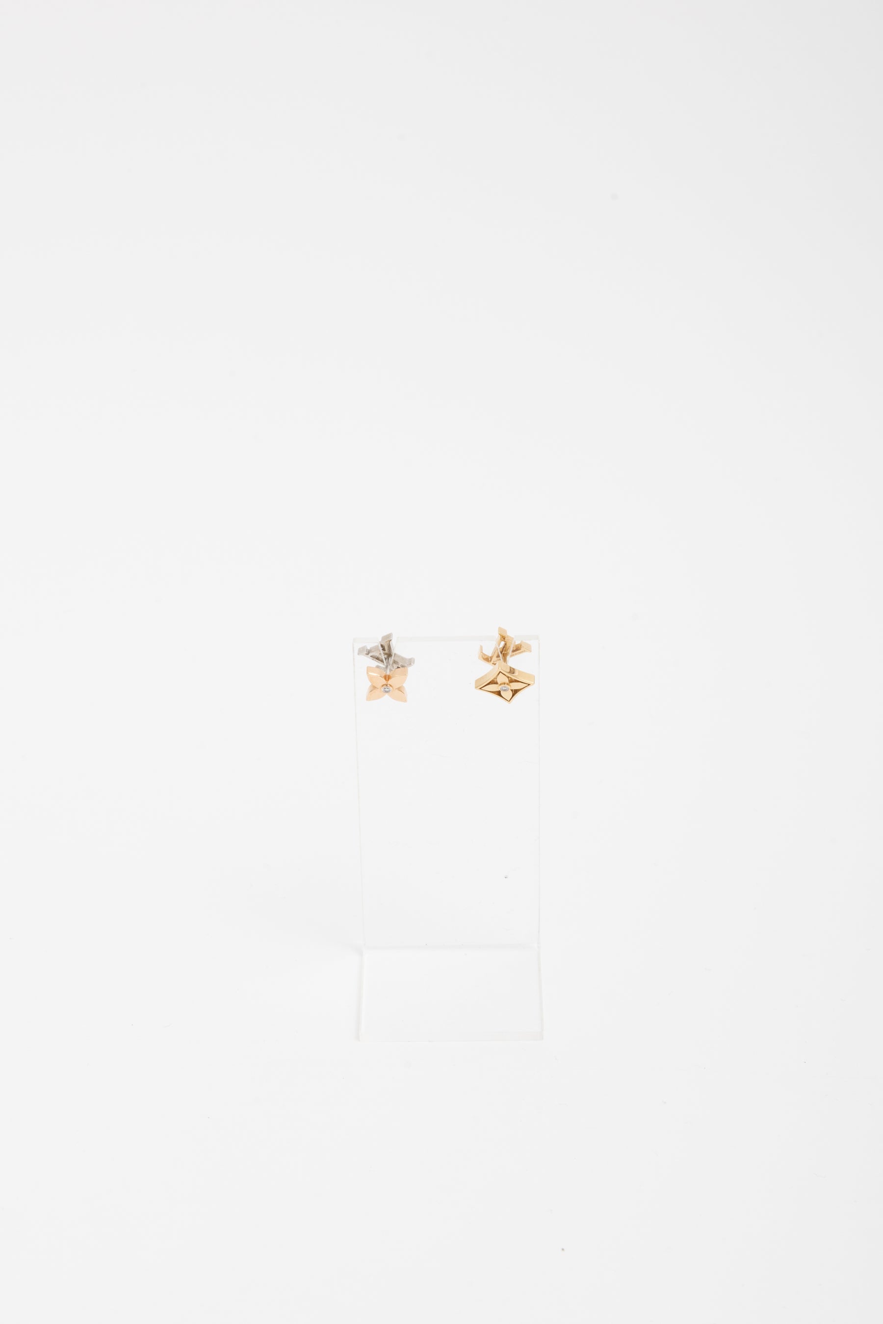 Idylle Blossom Reversible Stud Earrings