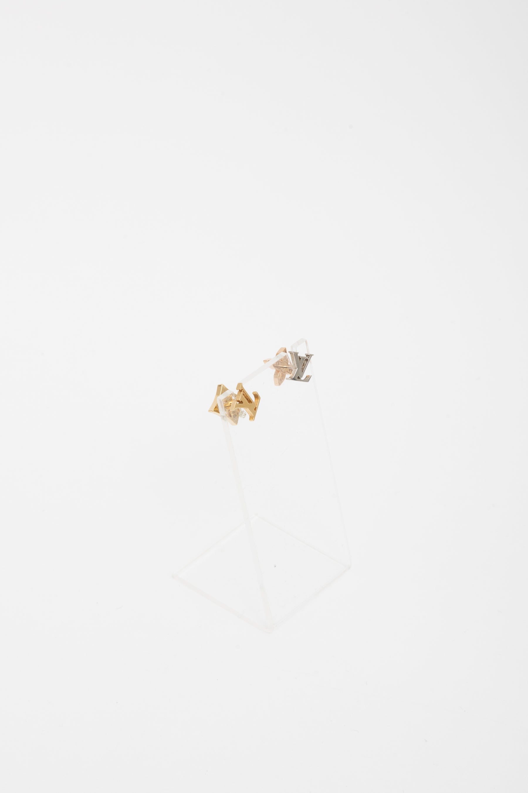 Idylle Blossom Reversible Stud Earrings
