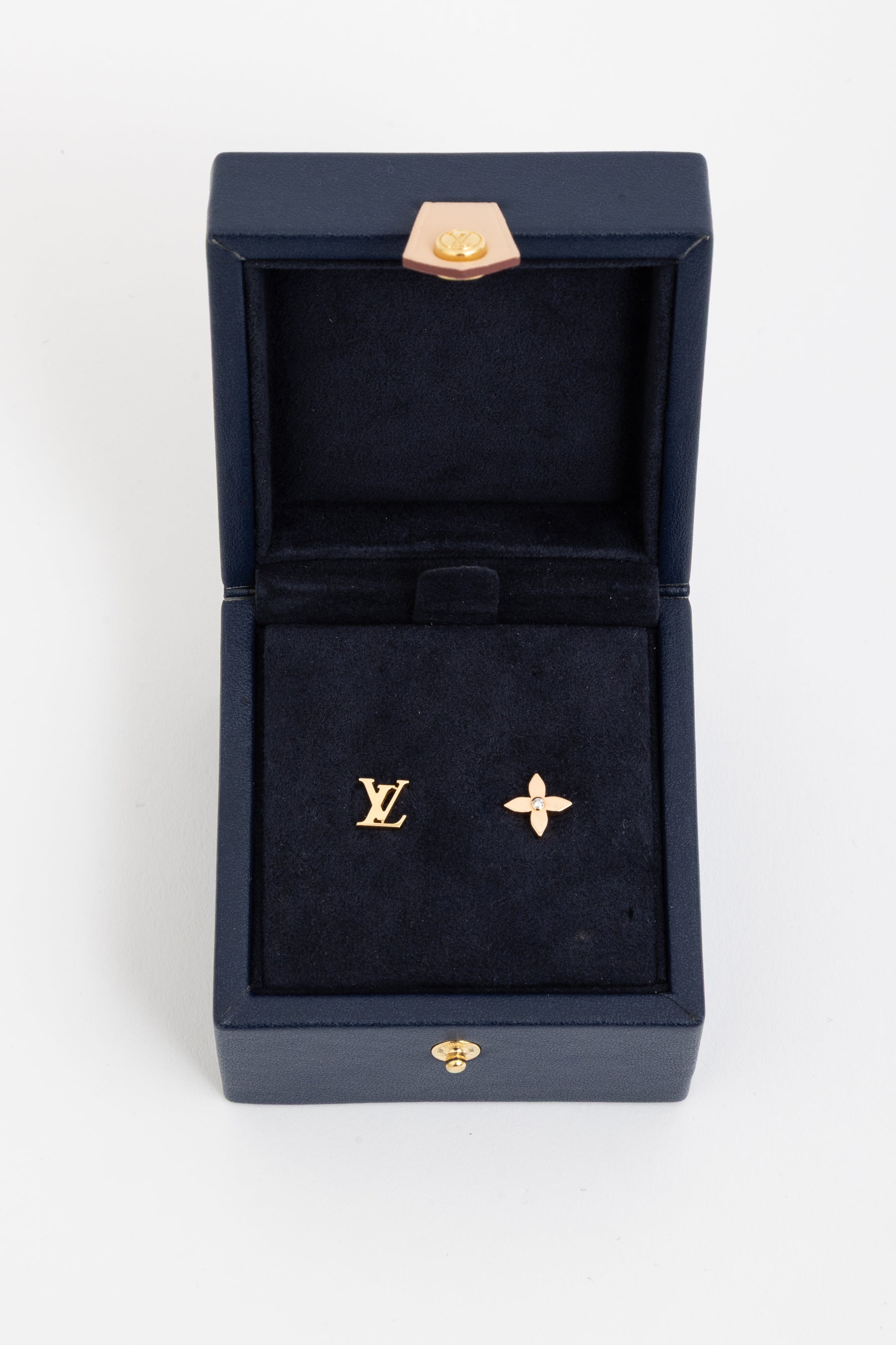 Idylle Blossom Reversible Stud Earrings