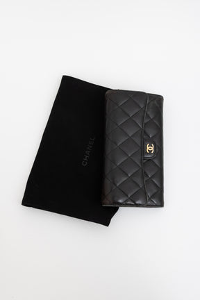 Classic Flap Wallet