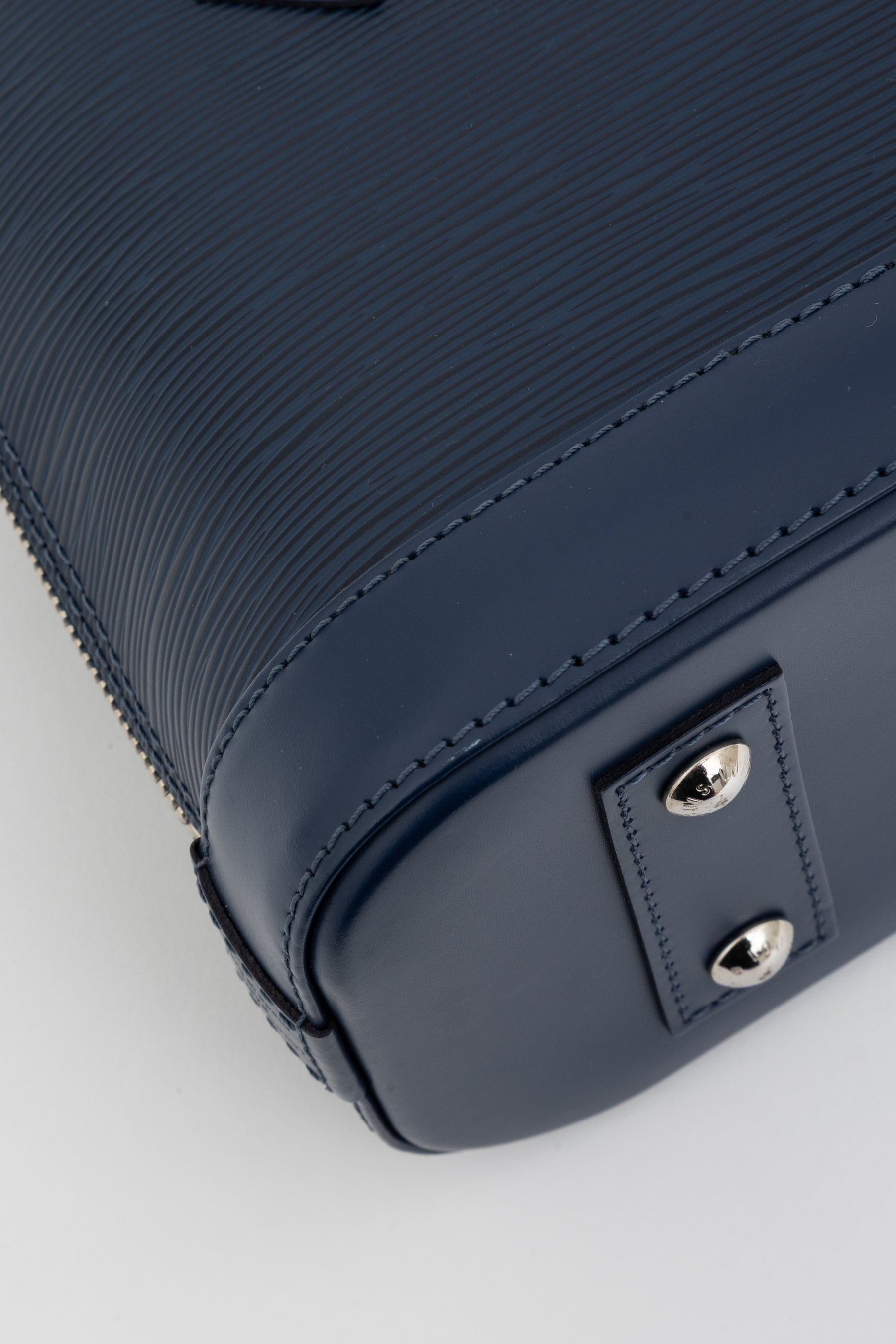 Alma BB Handbag