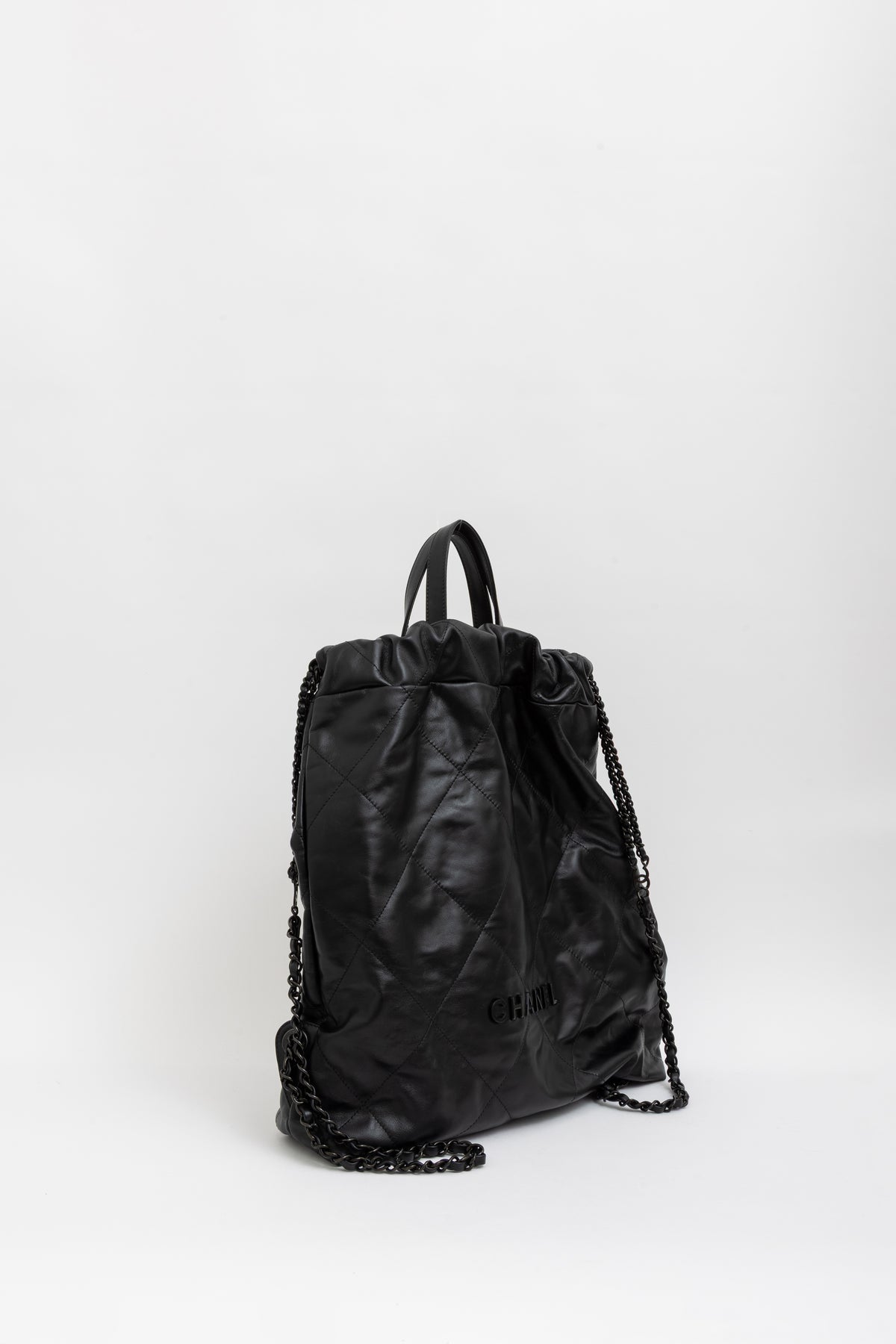 So Black 22 Backpack