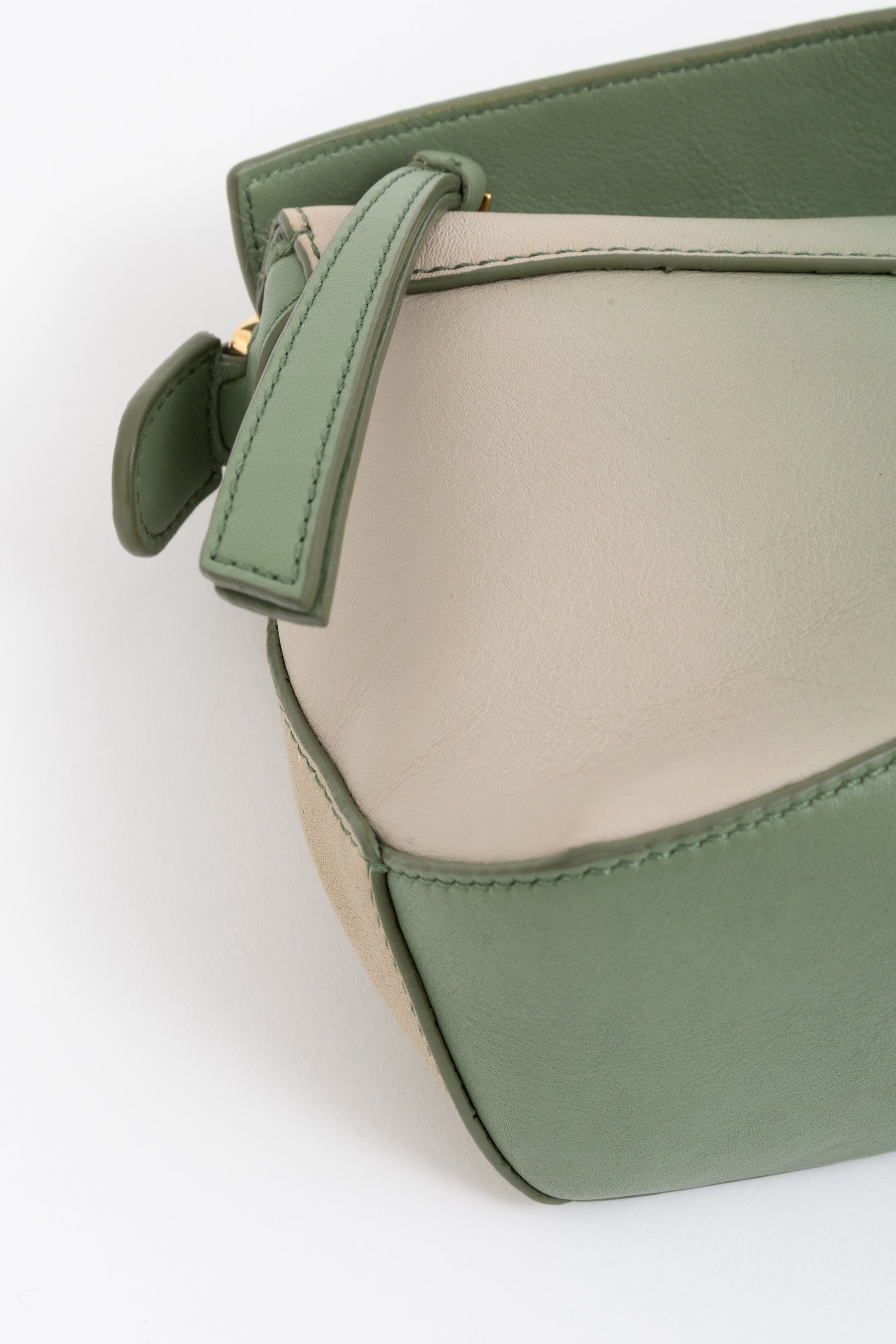 Ombré Mini Puzzle Edge Bag