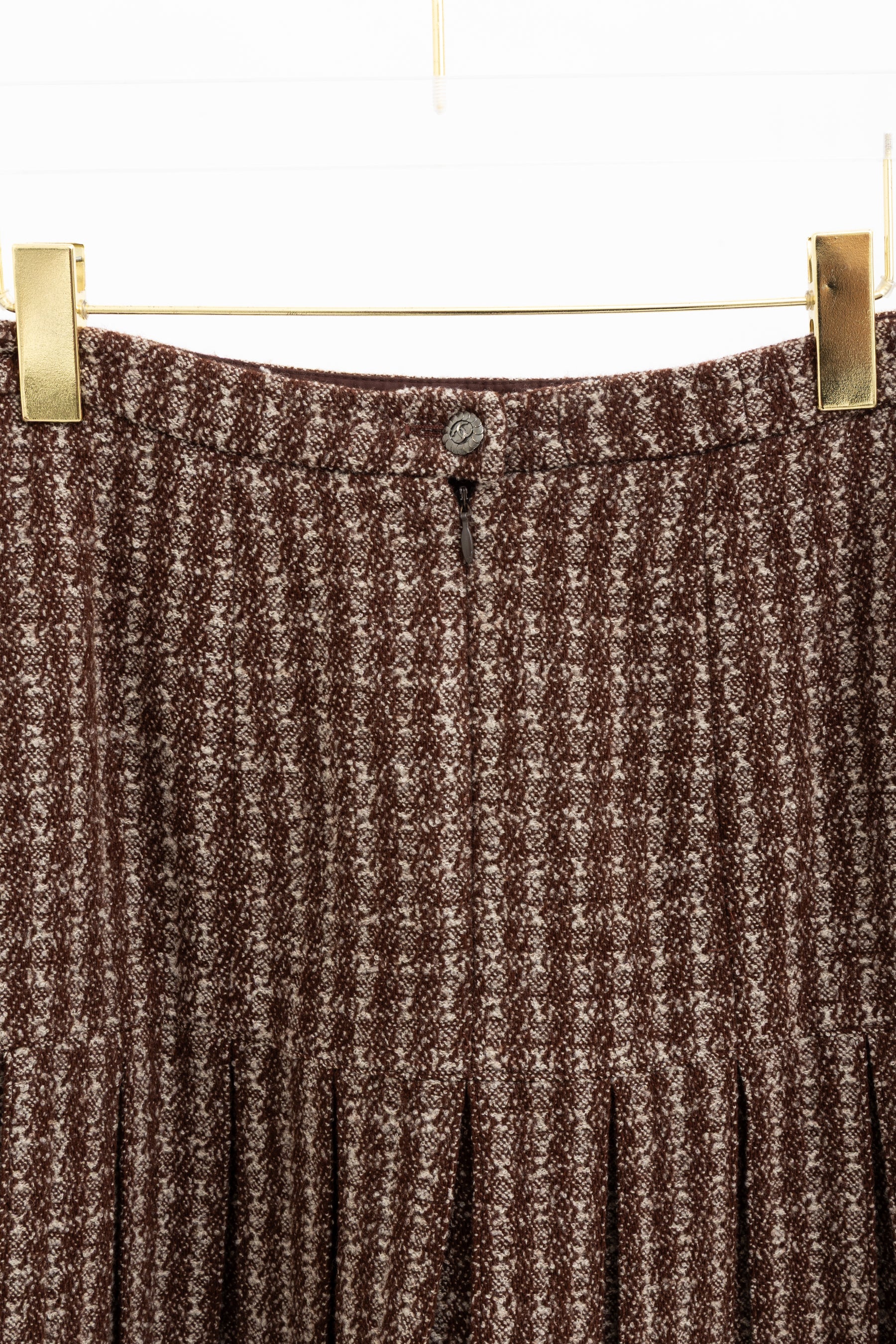 97A Nailshead Tweed Collarless Jacket & Skirt