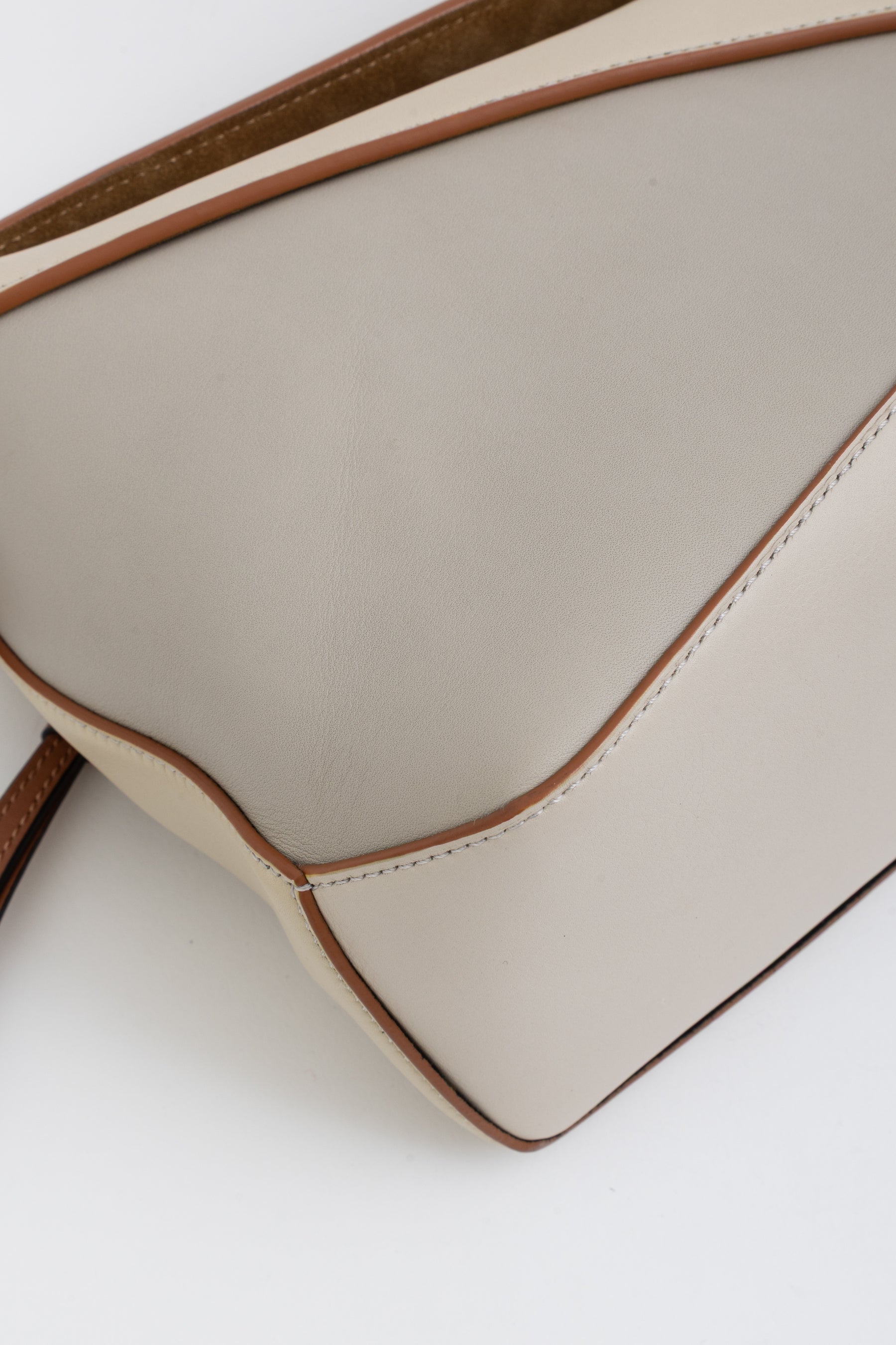 Small Puzzle Edge Bag