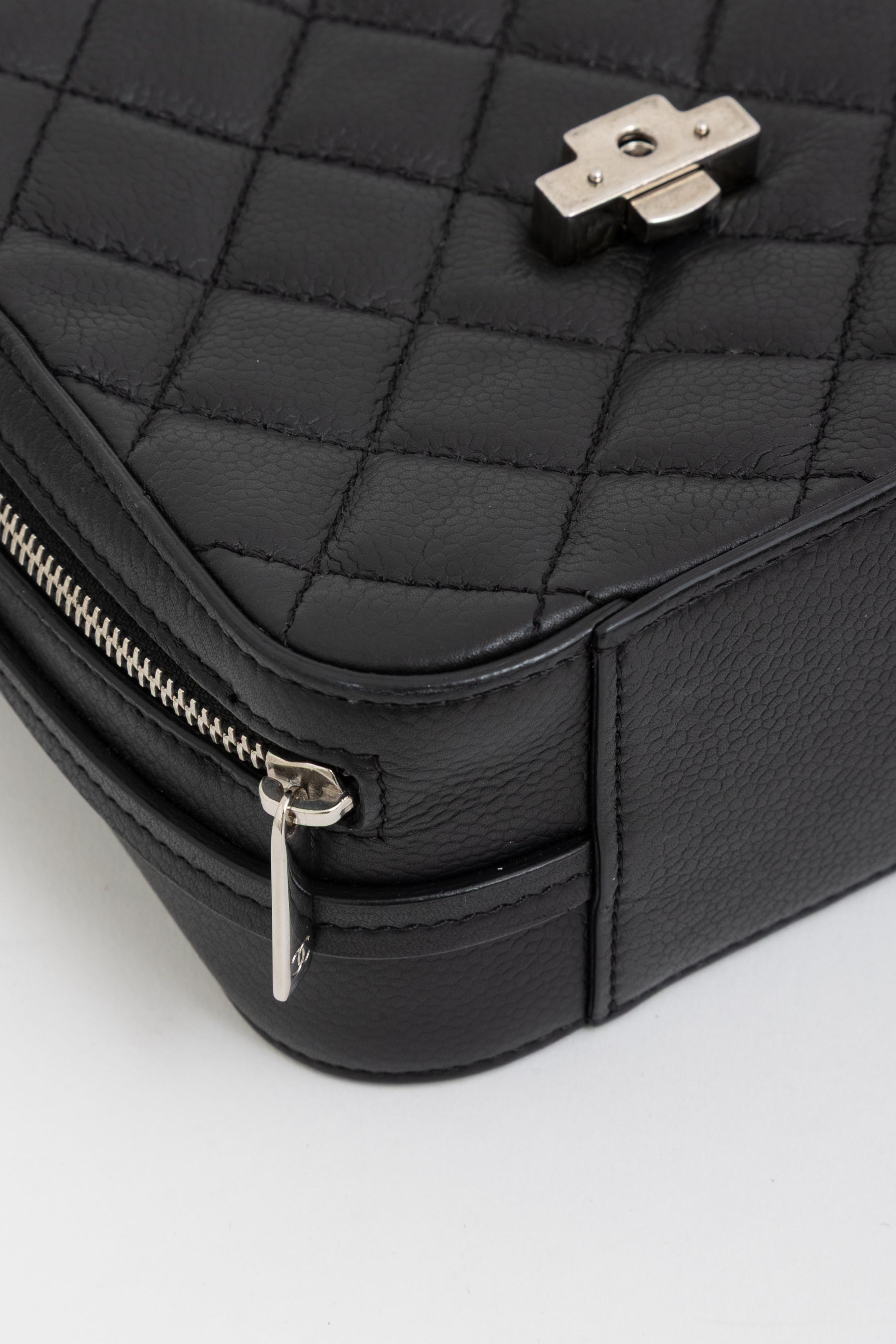 Mini Quilted CC Box Camera Bag