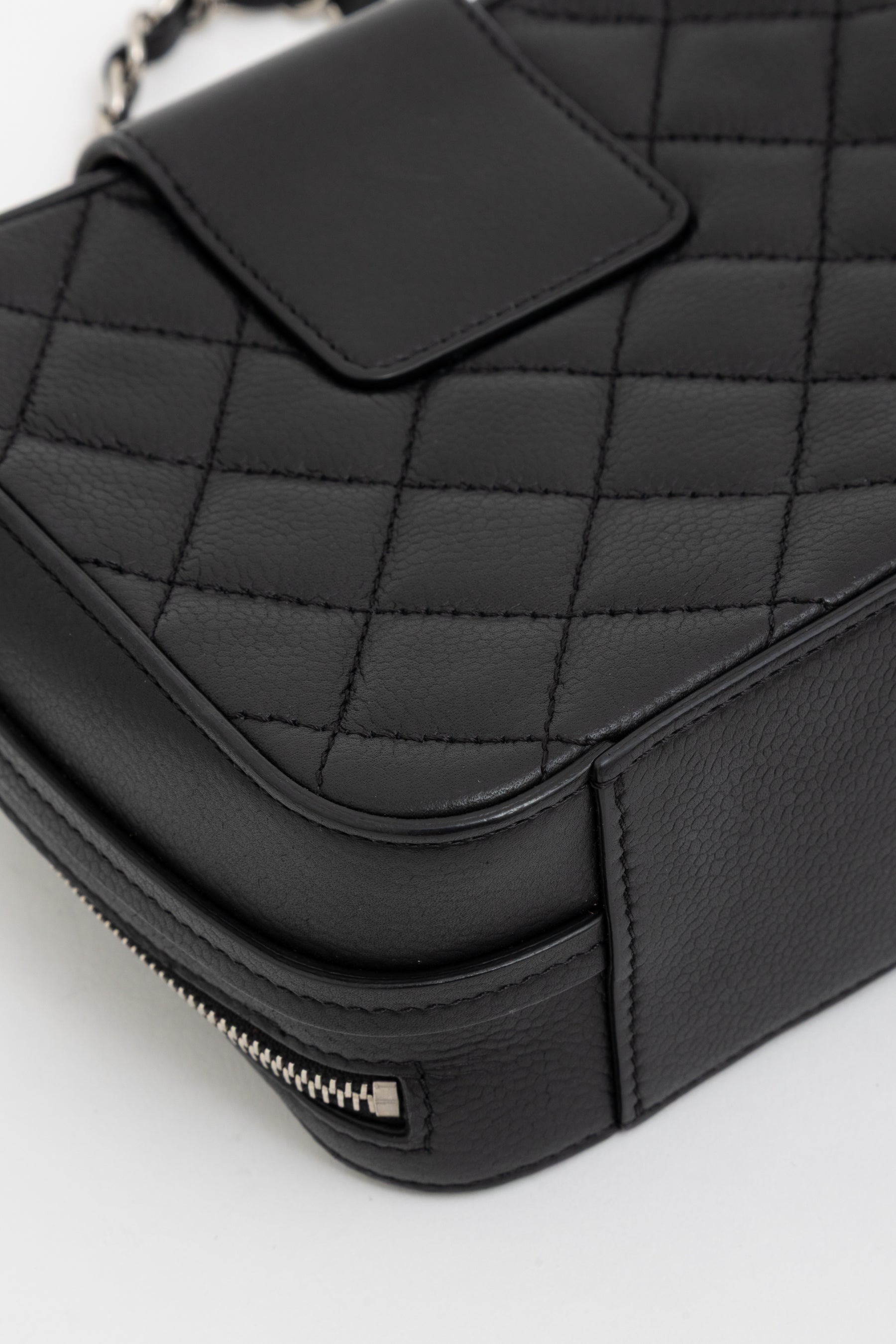 Mini Quilted CC Box Camera Bag