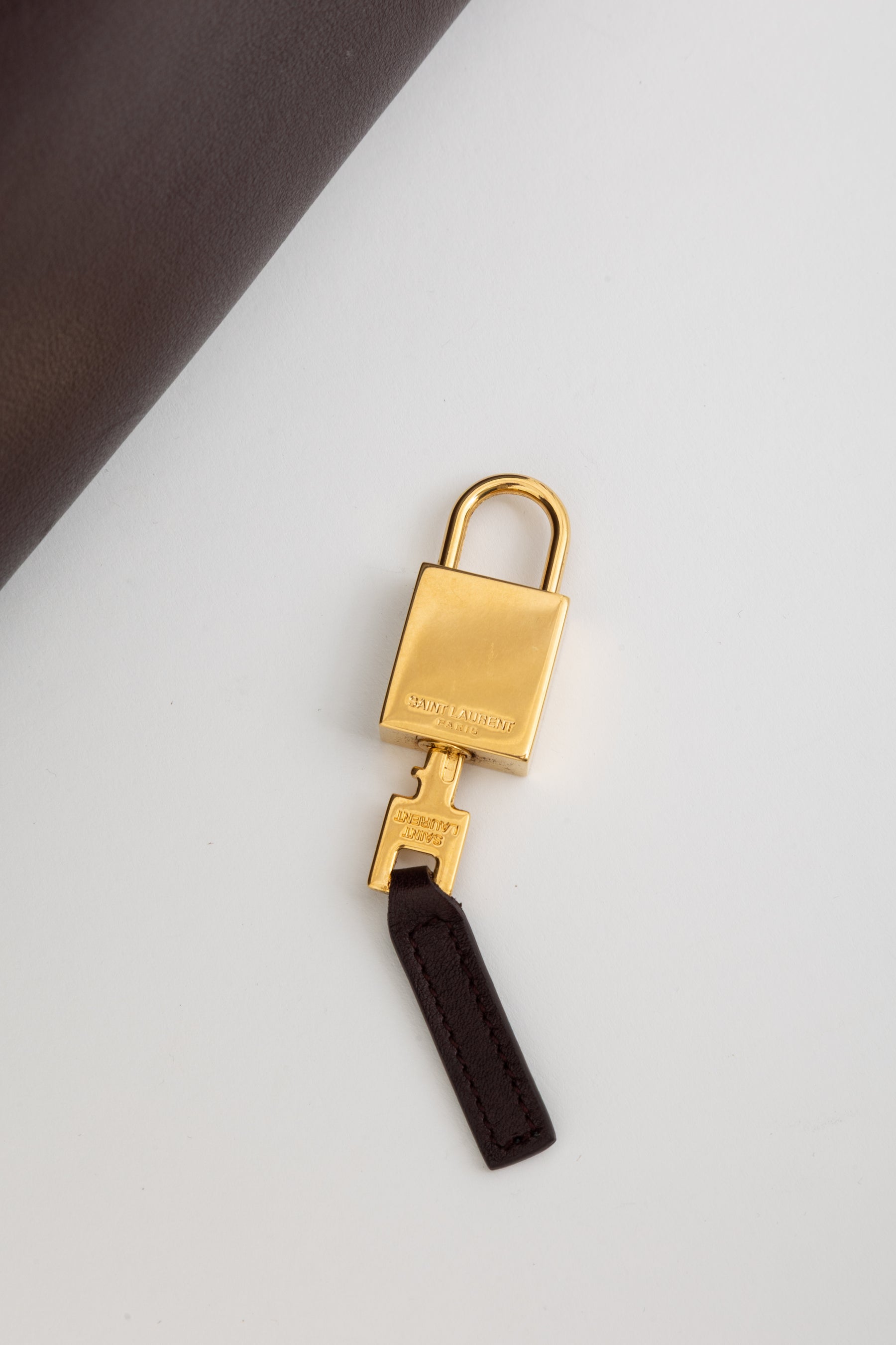 Medium Moujik Top Handle Bag