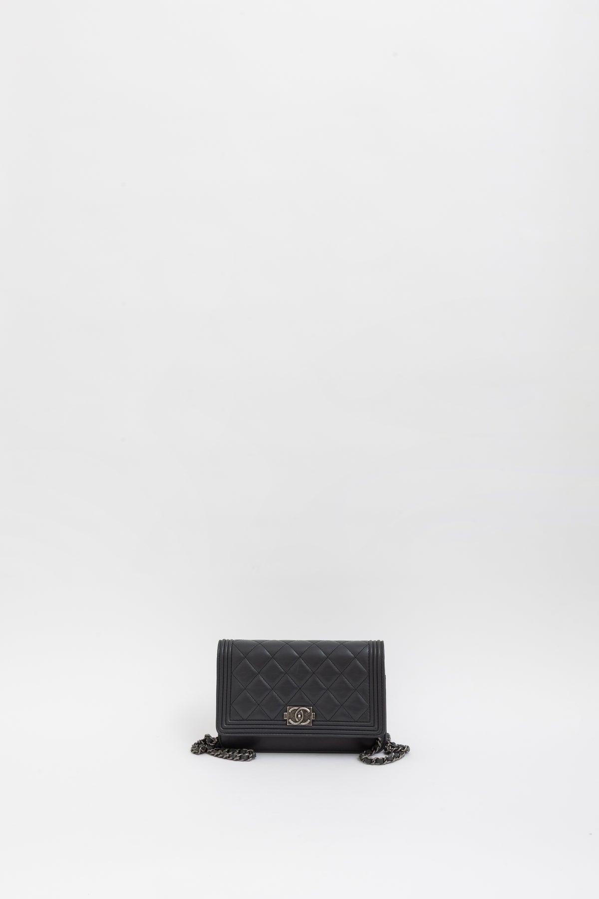 Boy Wallet on Chain