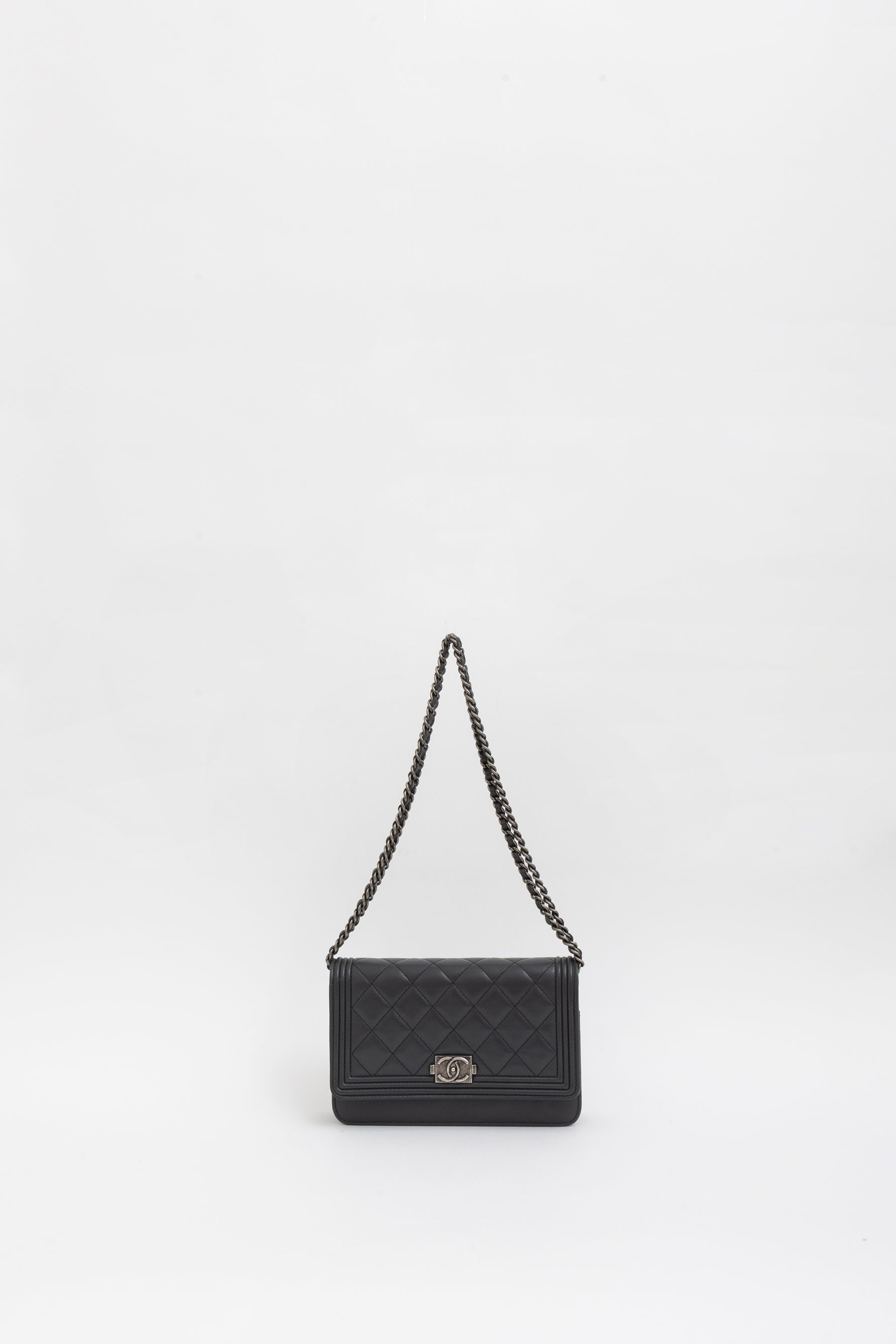 Boy Wallet on Chain