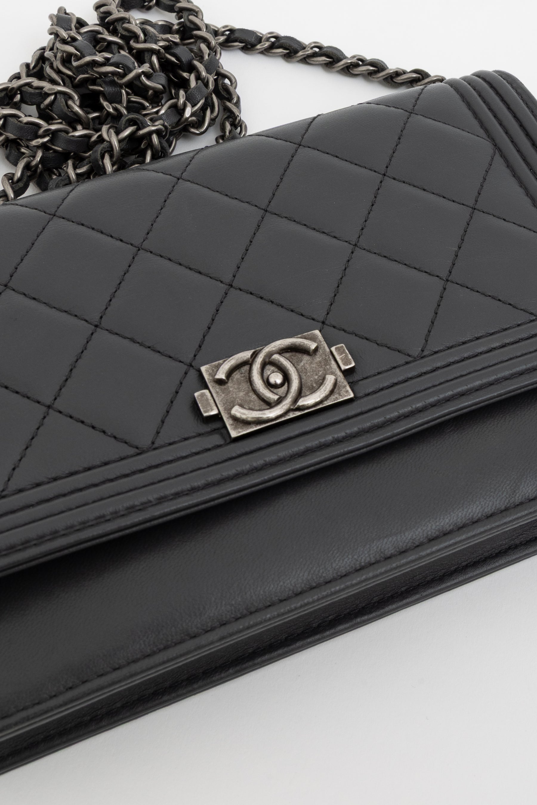 Boy Wallet on Chain