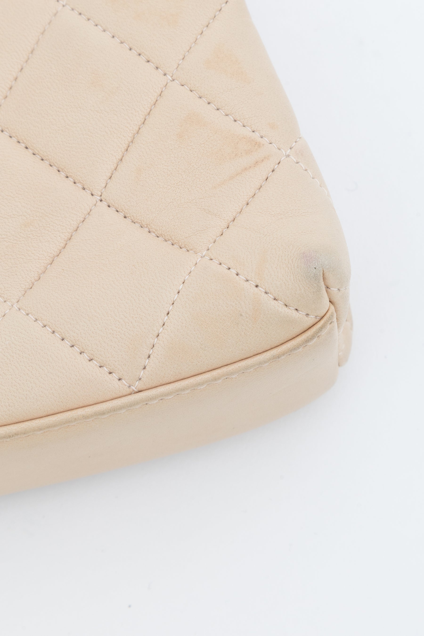 Kisslock Shoulder Bag