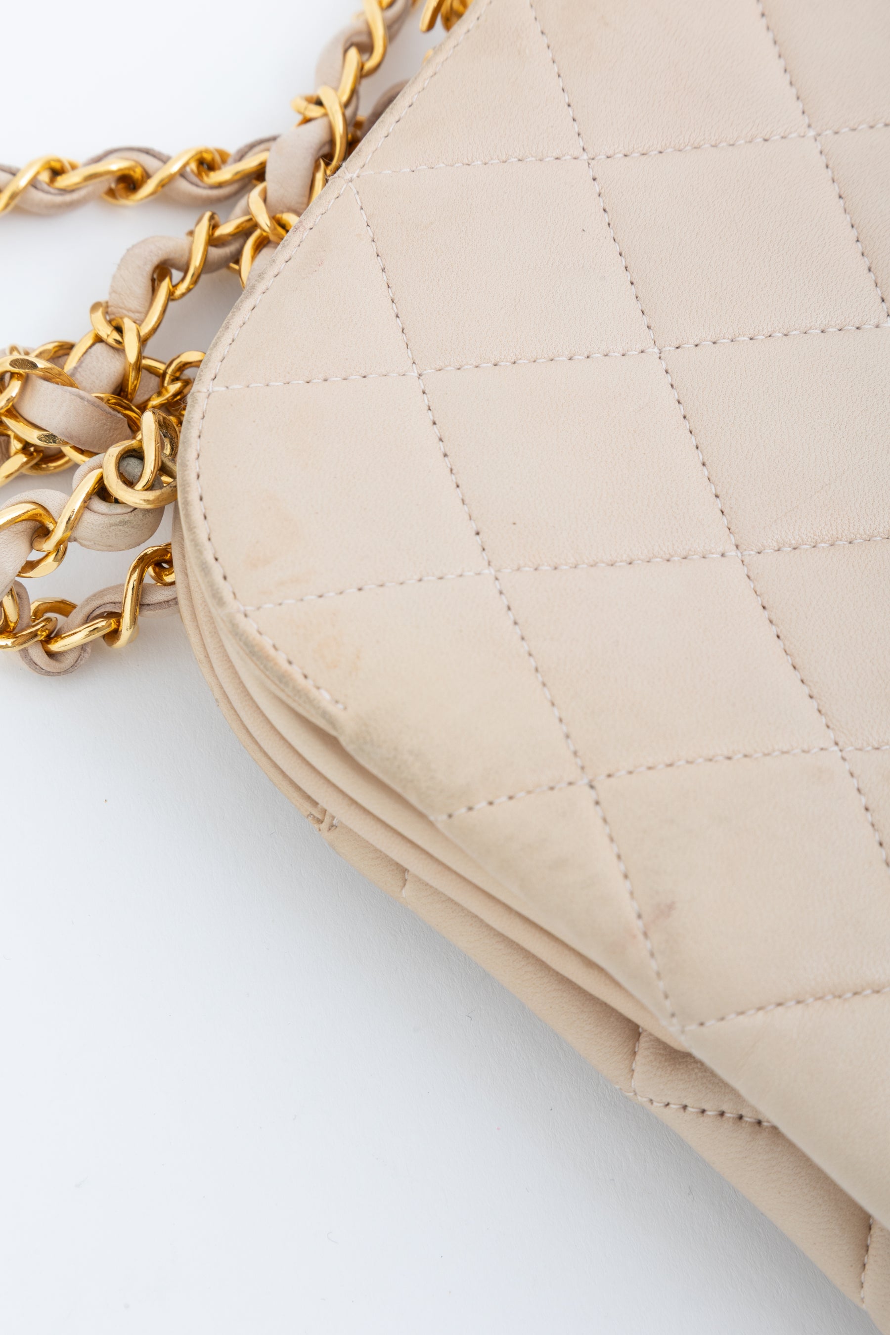 Kisslock Shoulder Bag