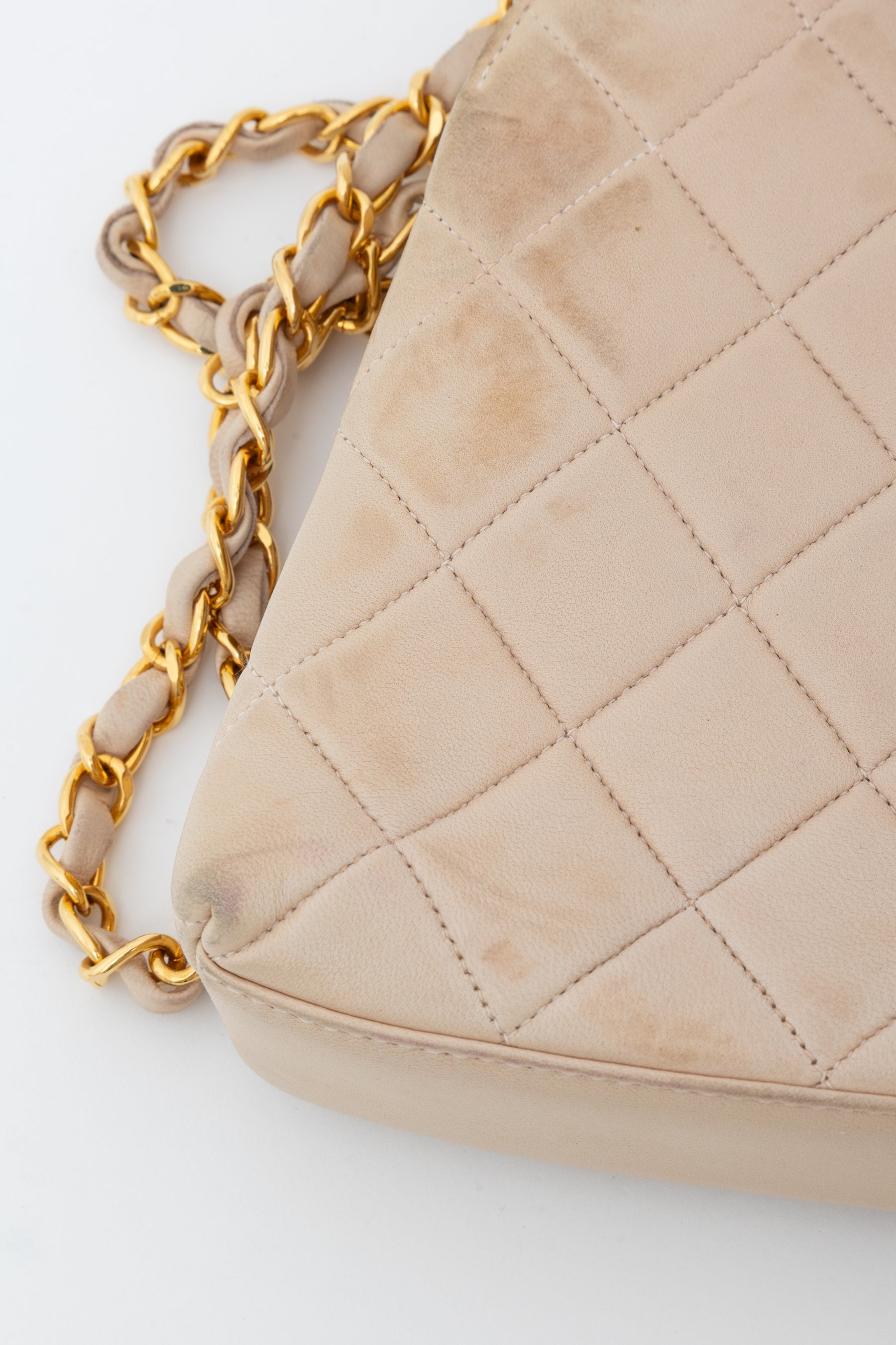 Kisslock Shoulder Bag