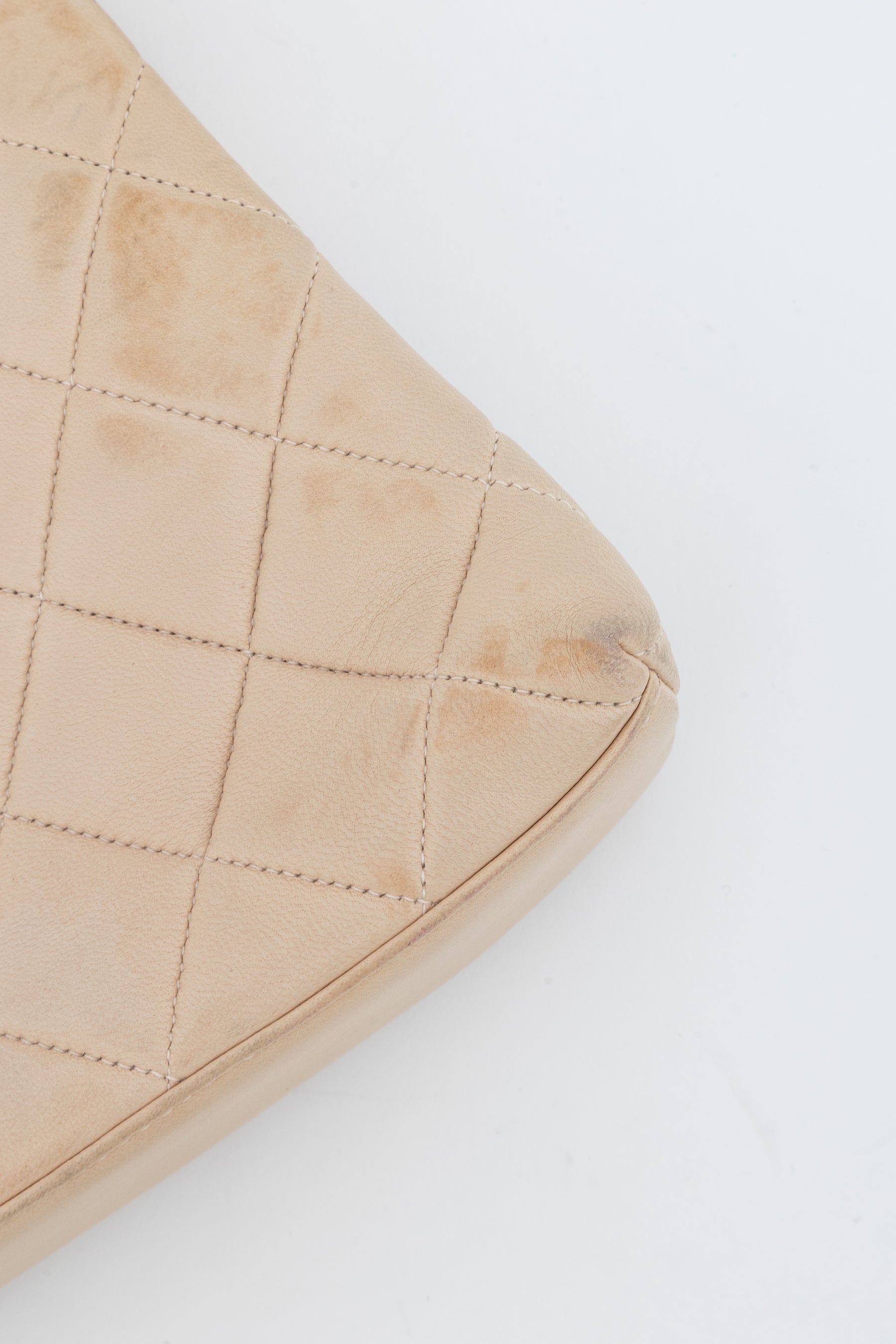 Kisslock Shoulder Bag