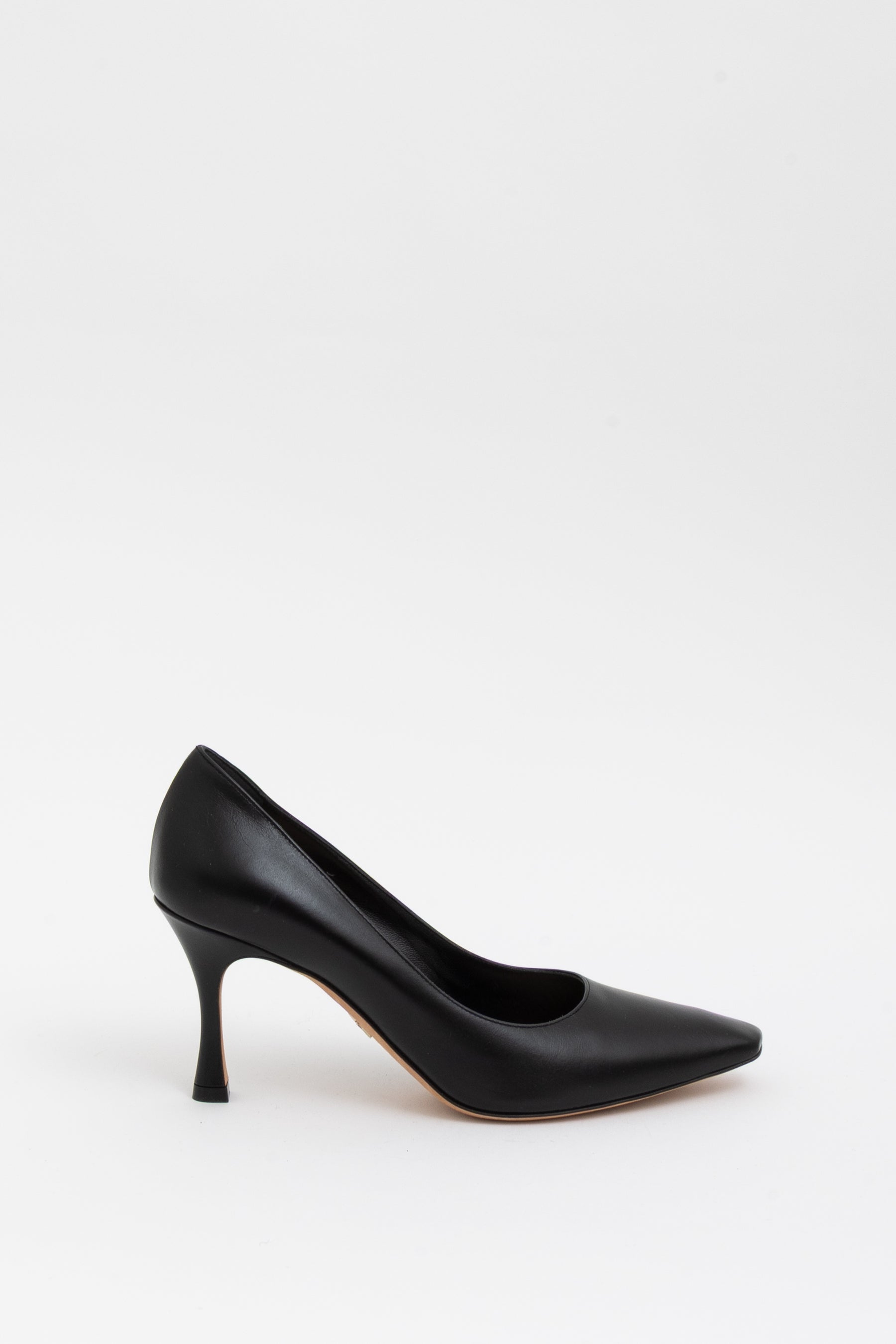 Classic Pumps