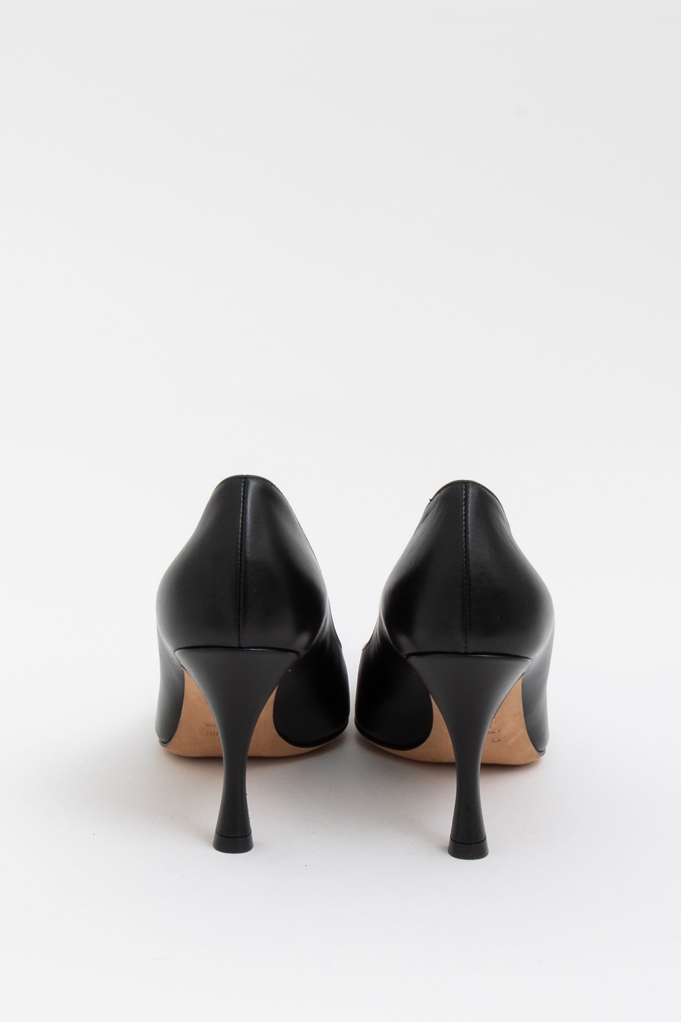 Classic Pumps