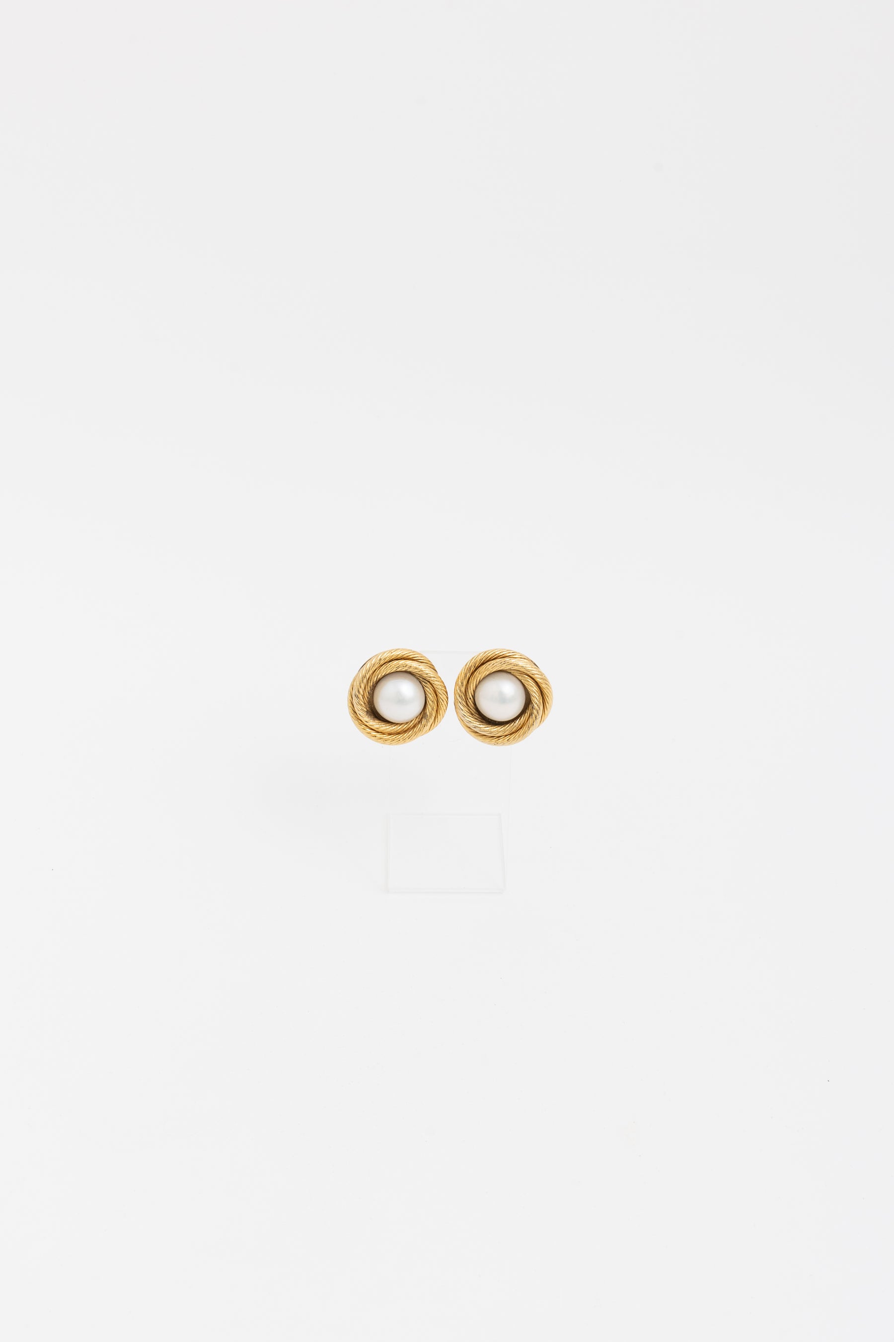 Twisted Pearl Clip On Earrings