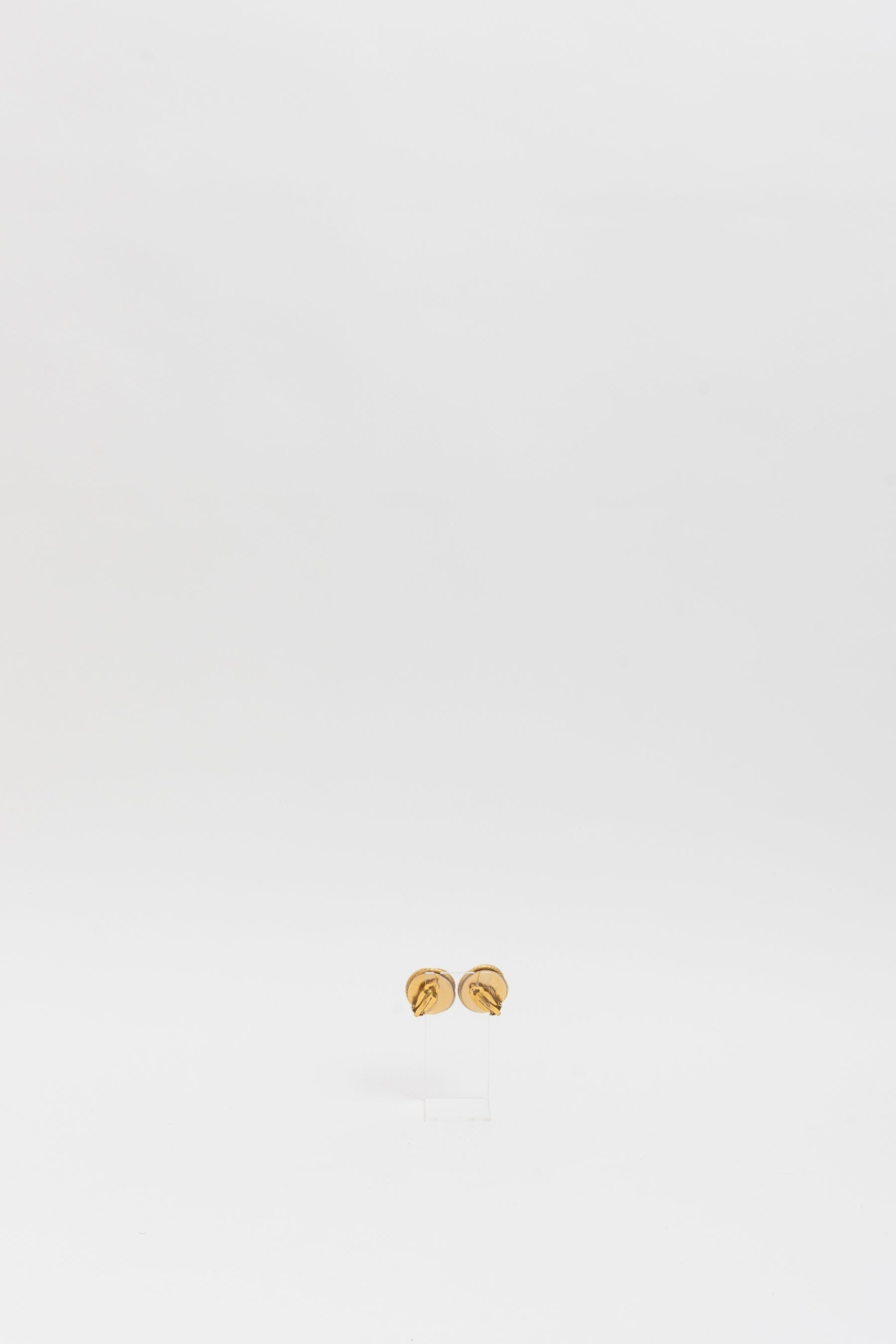 Twisted Pearl Clip On Earrings