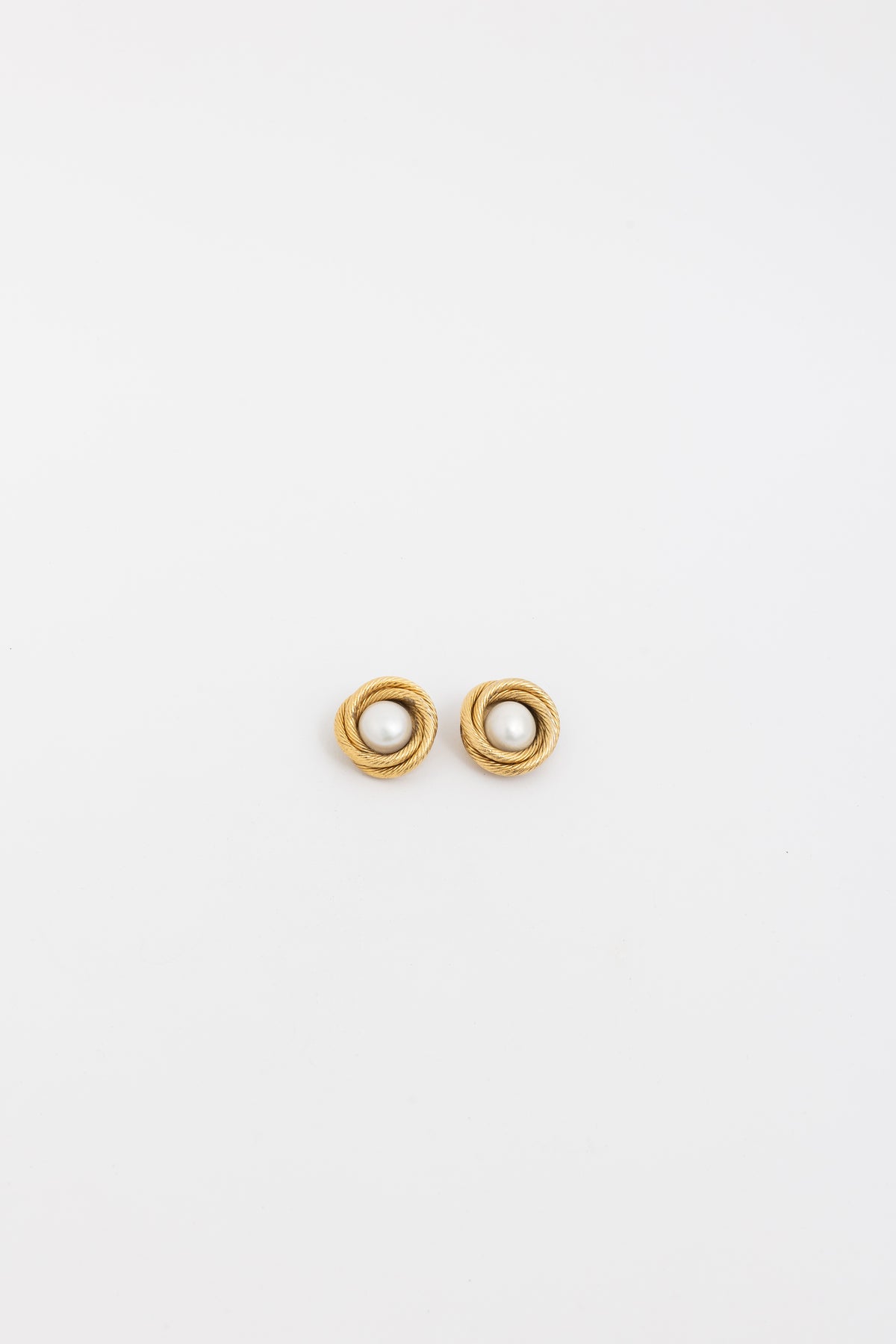 Twisted Pearl Clip On Earrings