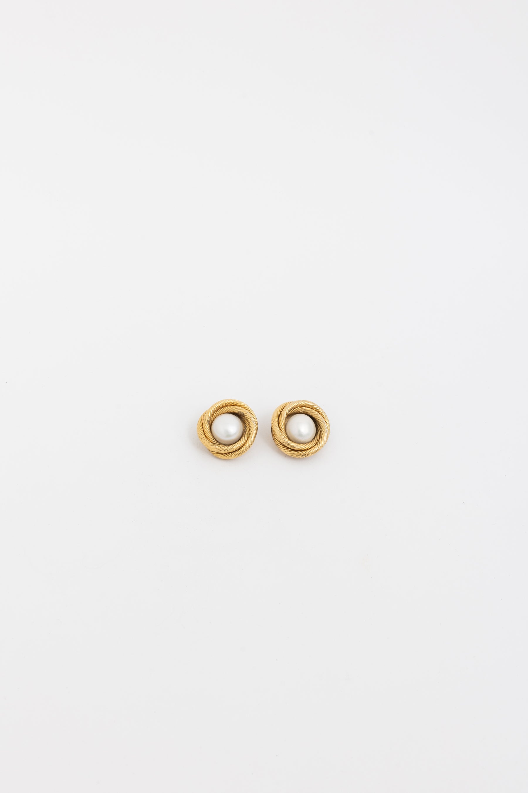 Twisted Pearl Clip On Earrings