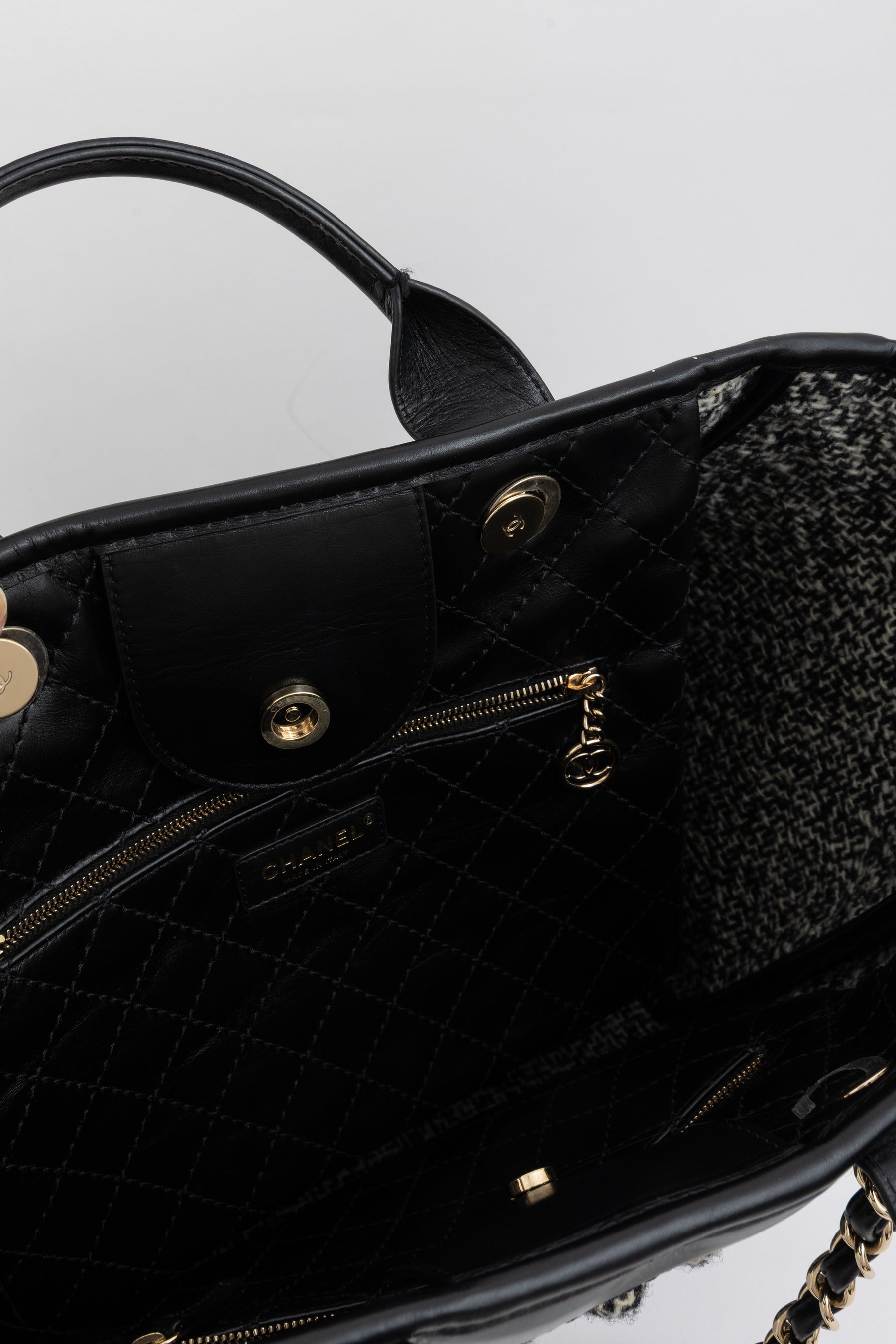 22B Tweed Deauville Tote Bag