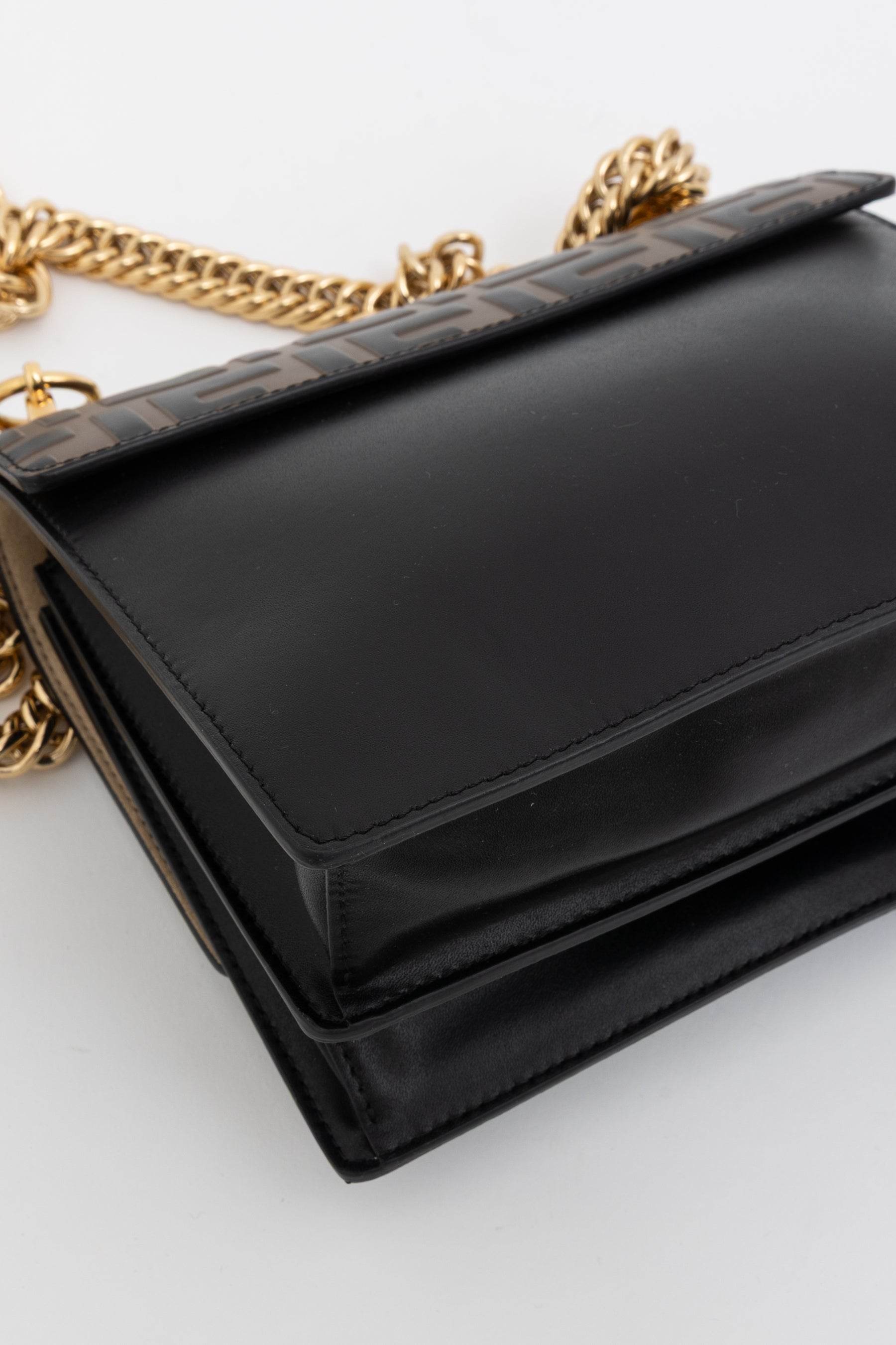 Kan I Small Shoulder Bag