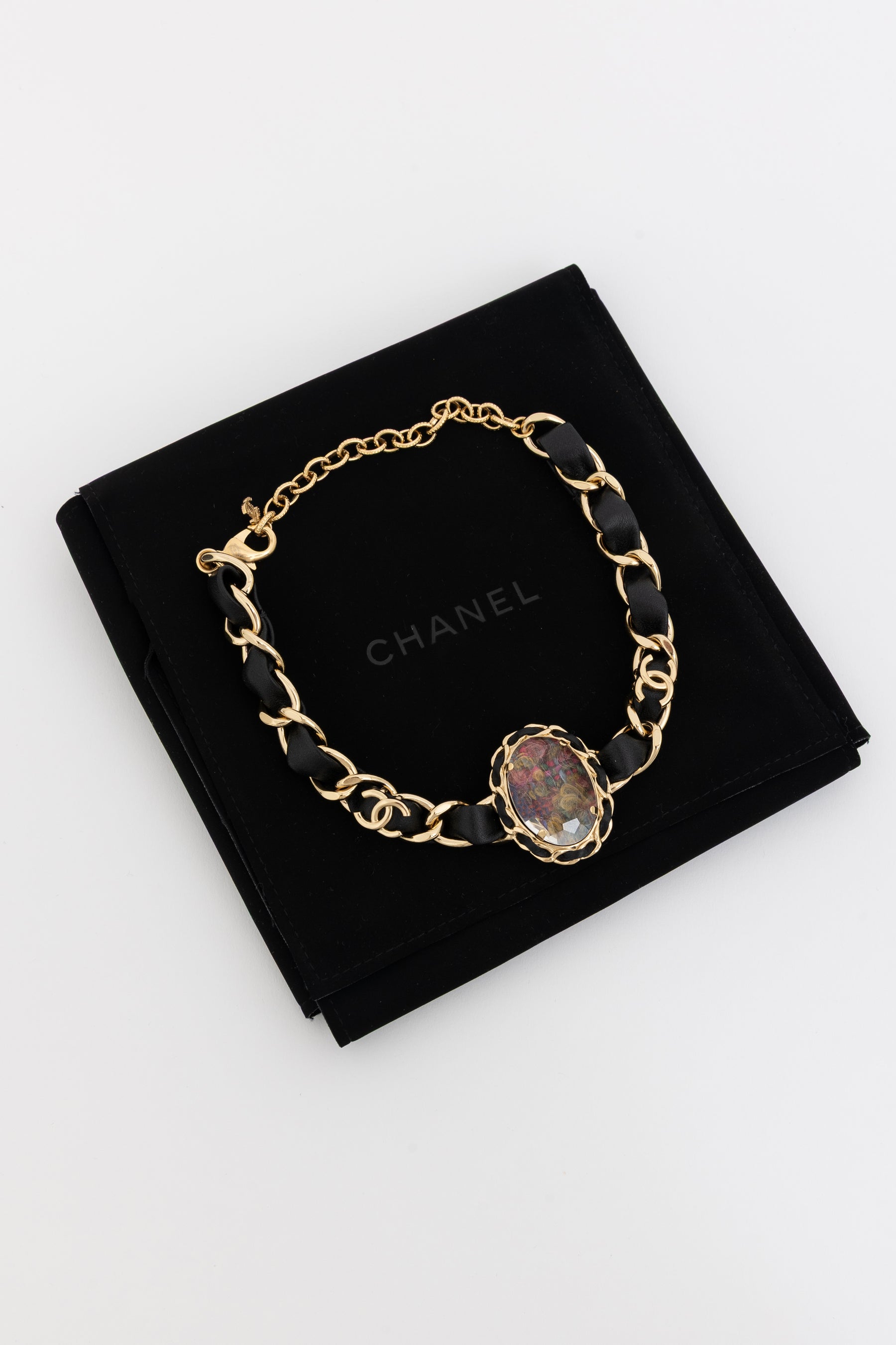 22A Tweed Choker