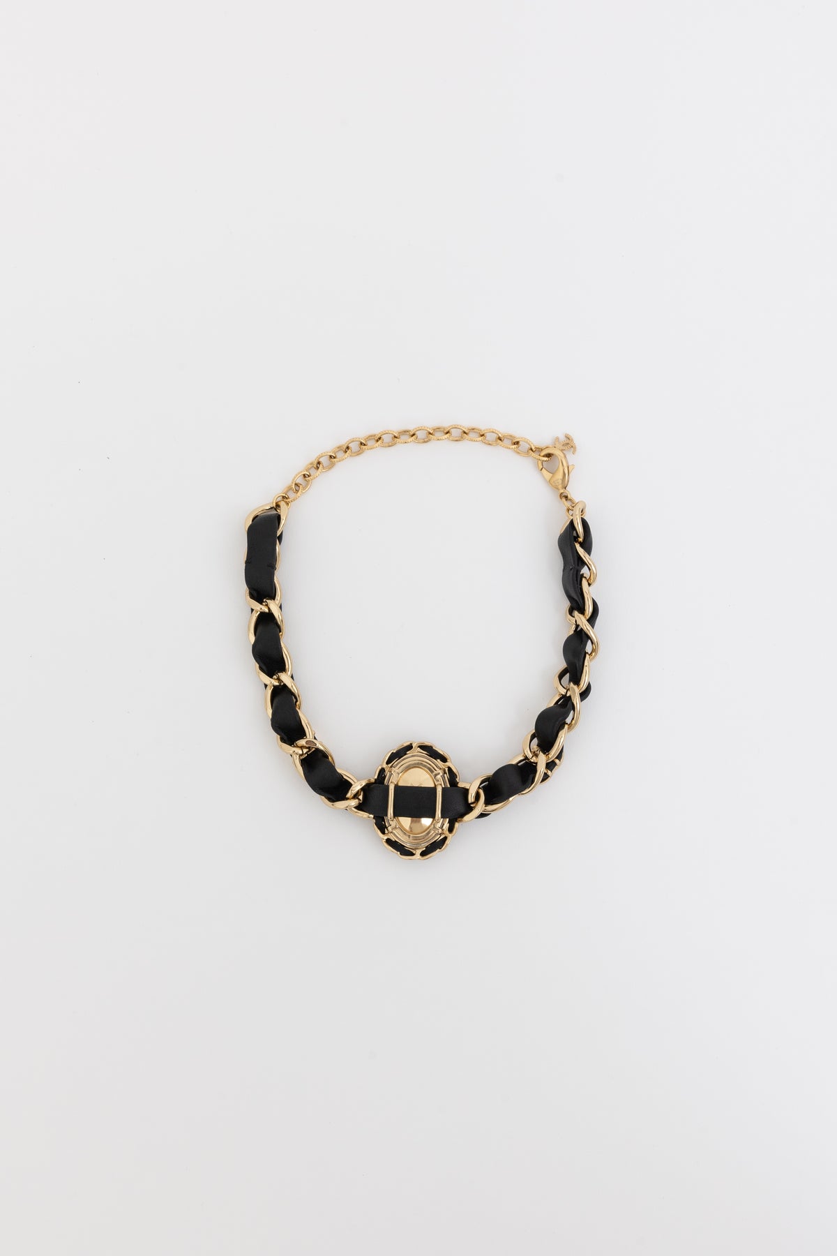 22A Tweed Choker