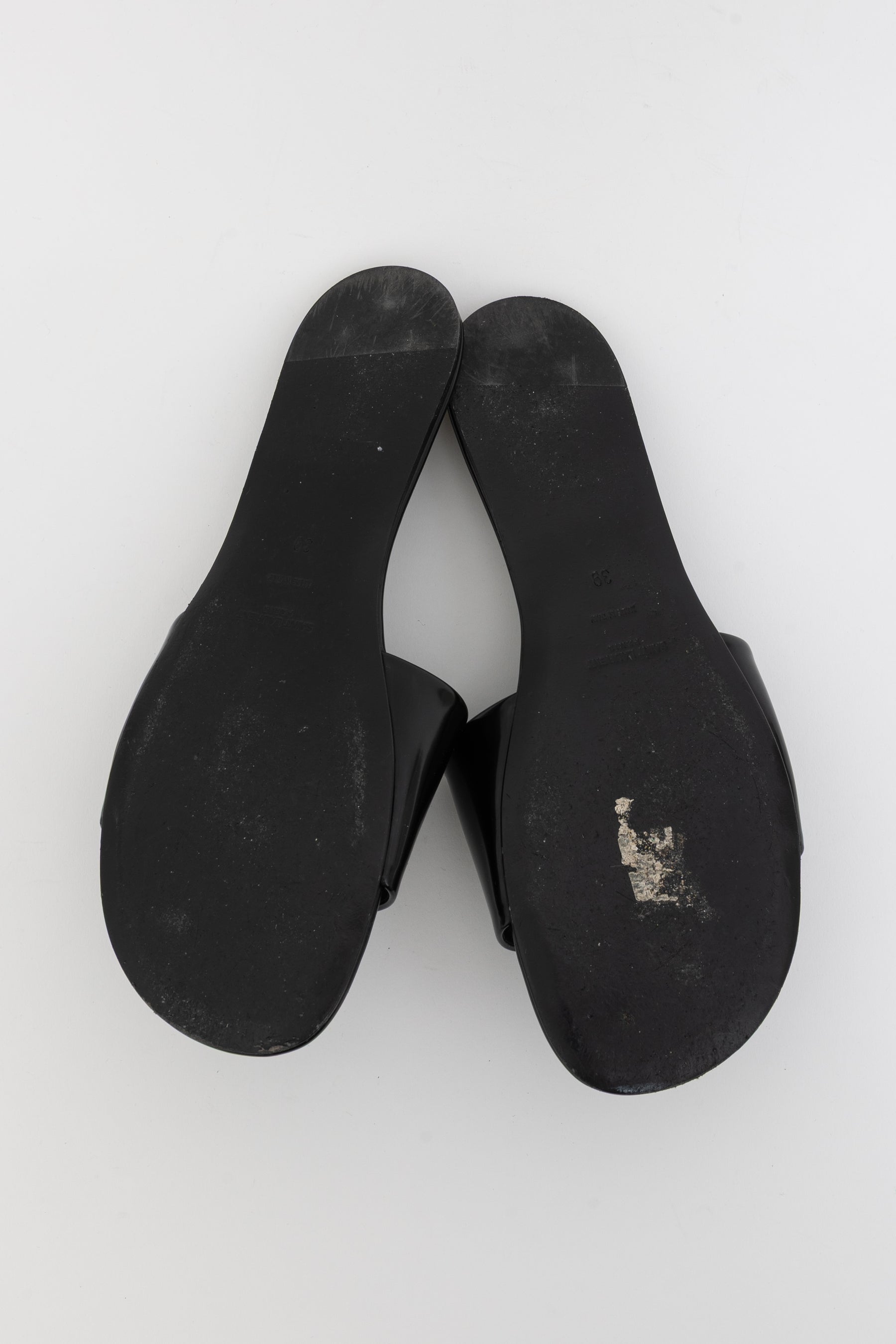 Carlyle Flat Slides