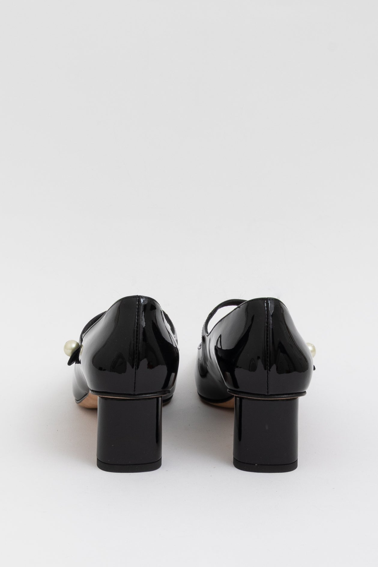 Jolie Pumps