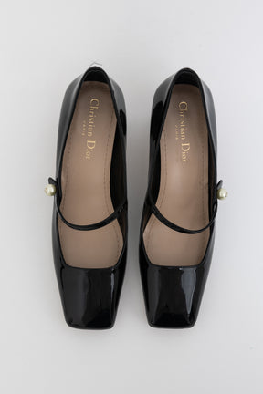 Jolie Pumps