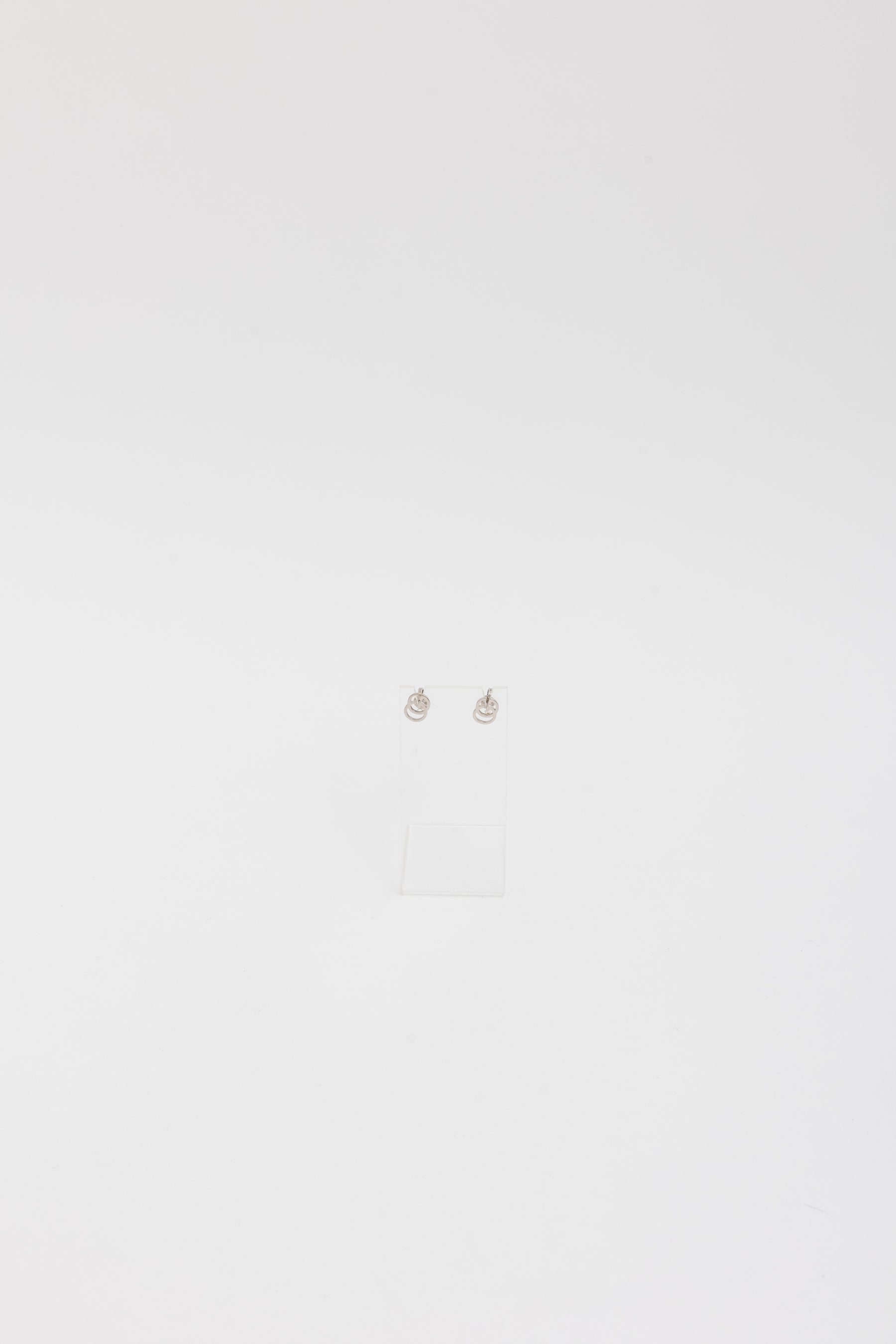Interlocking 18k White Gold Earrings