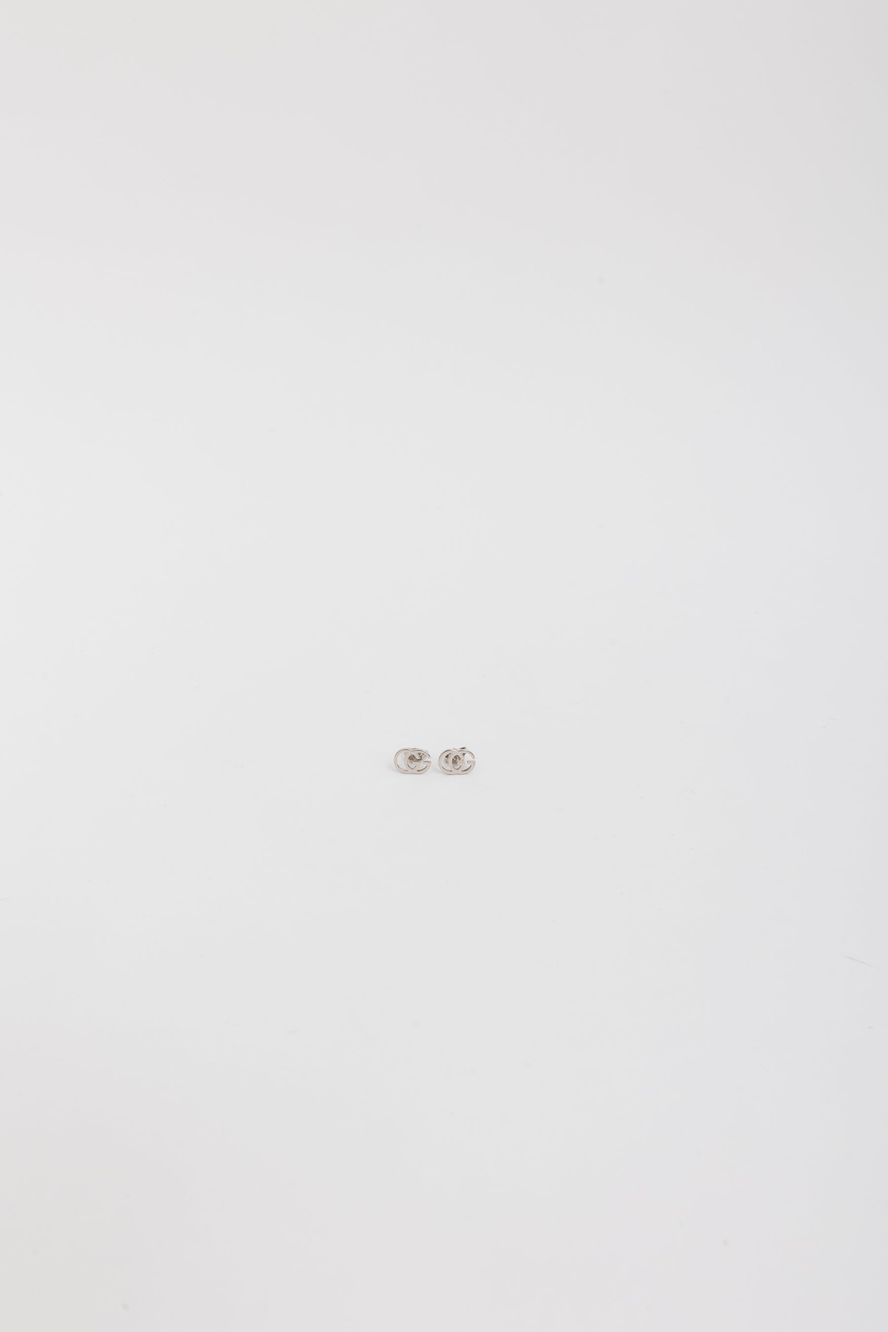 Interlocking 18k White Gold Earrings