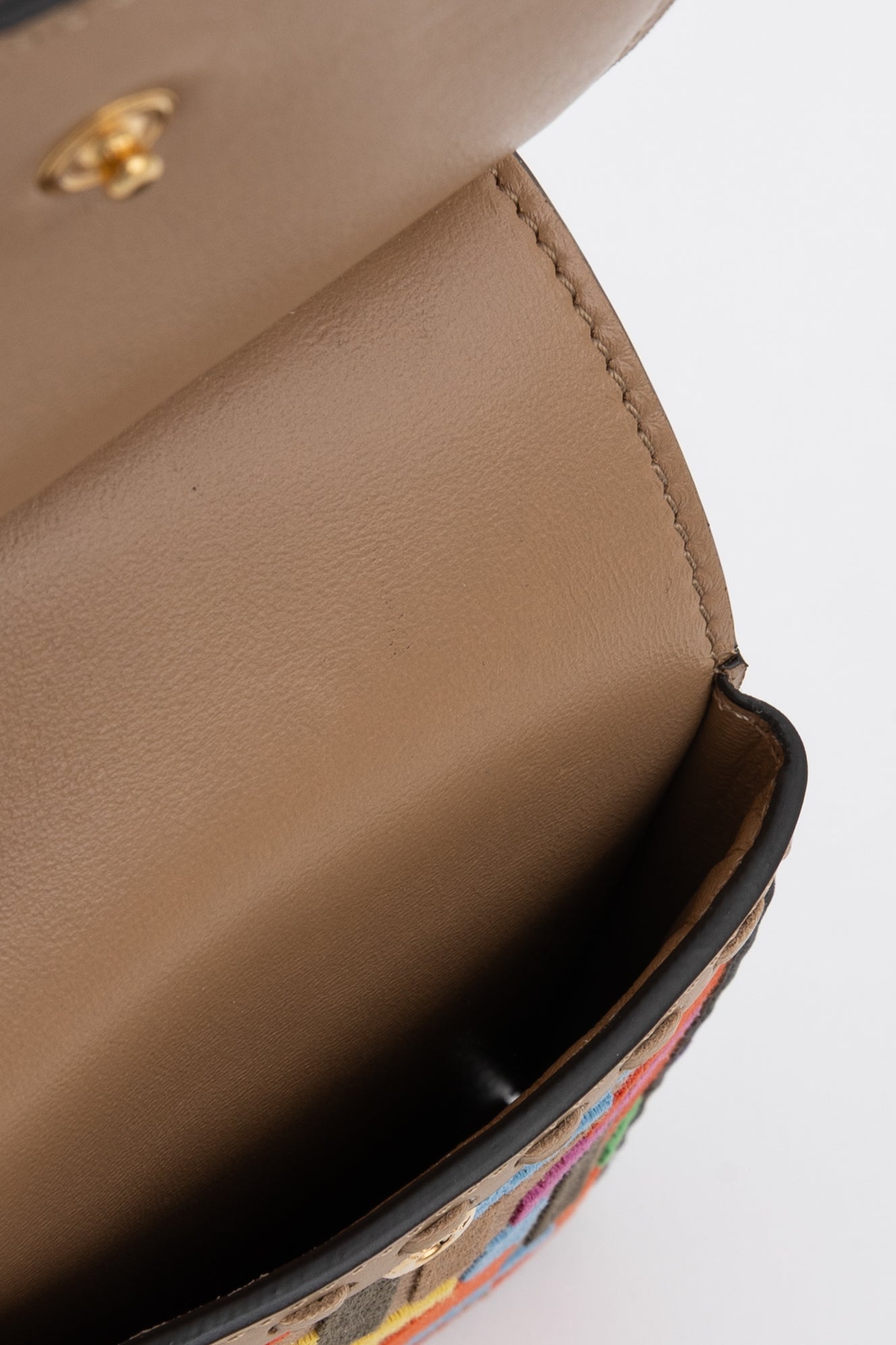 FF Canvas King Leather Phone Case