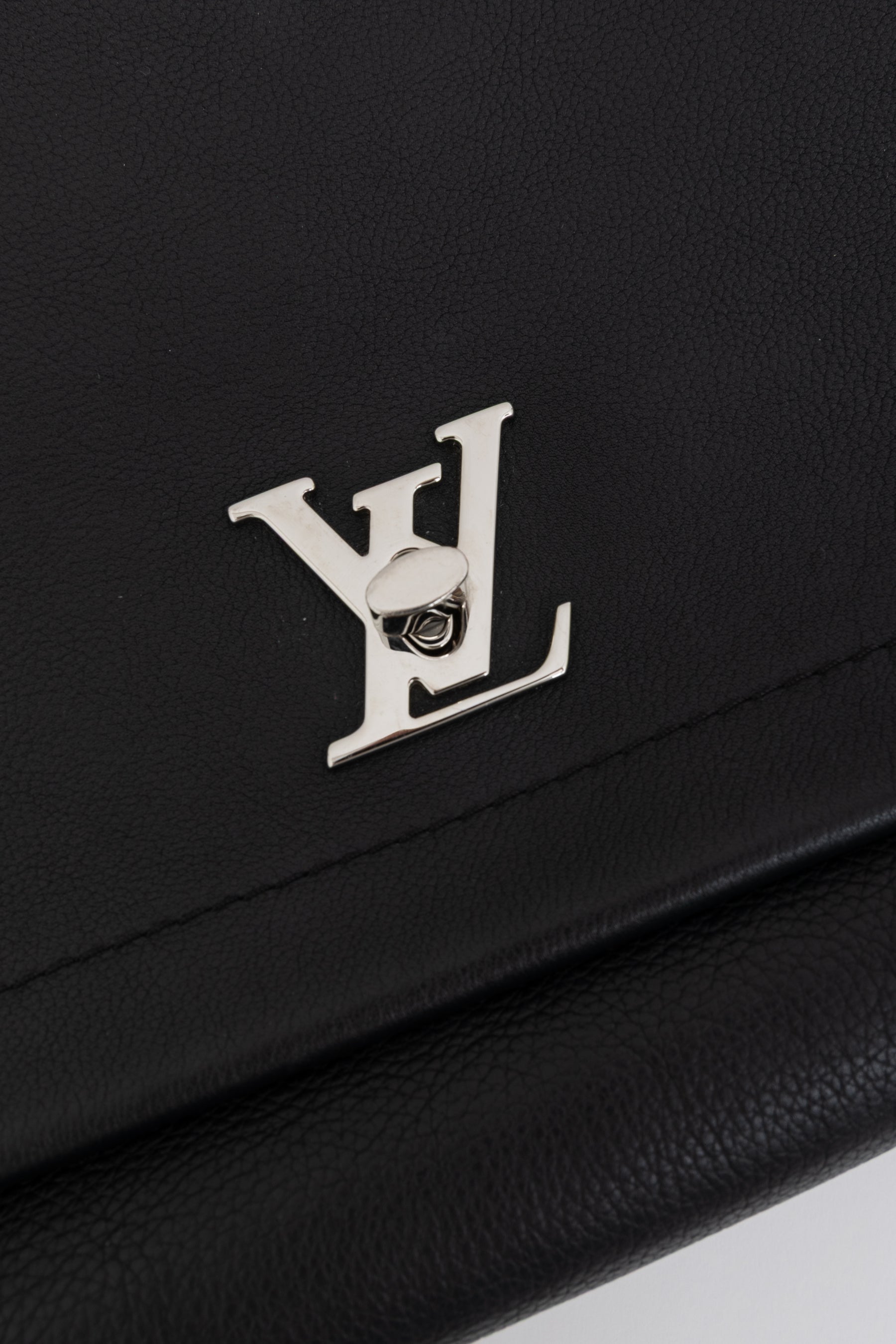Lockme II Satchel Bag