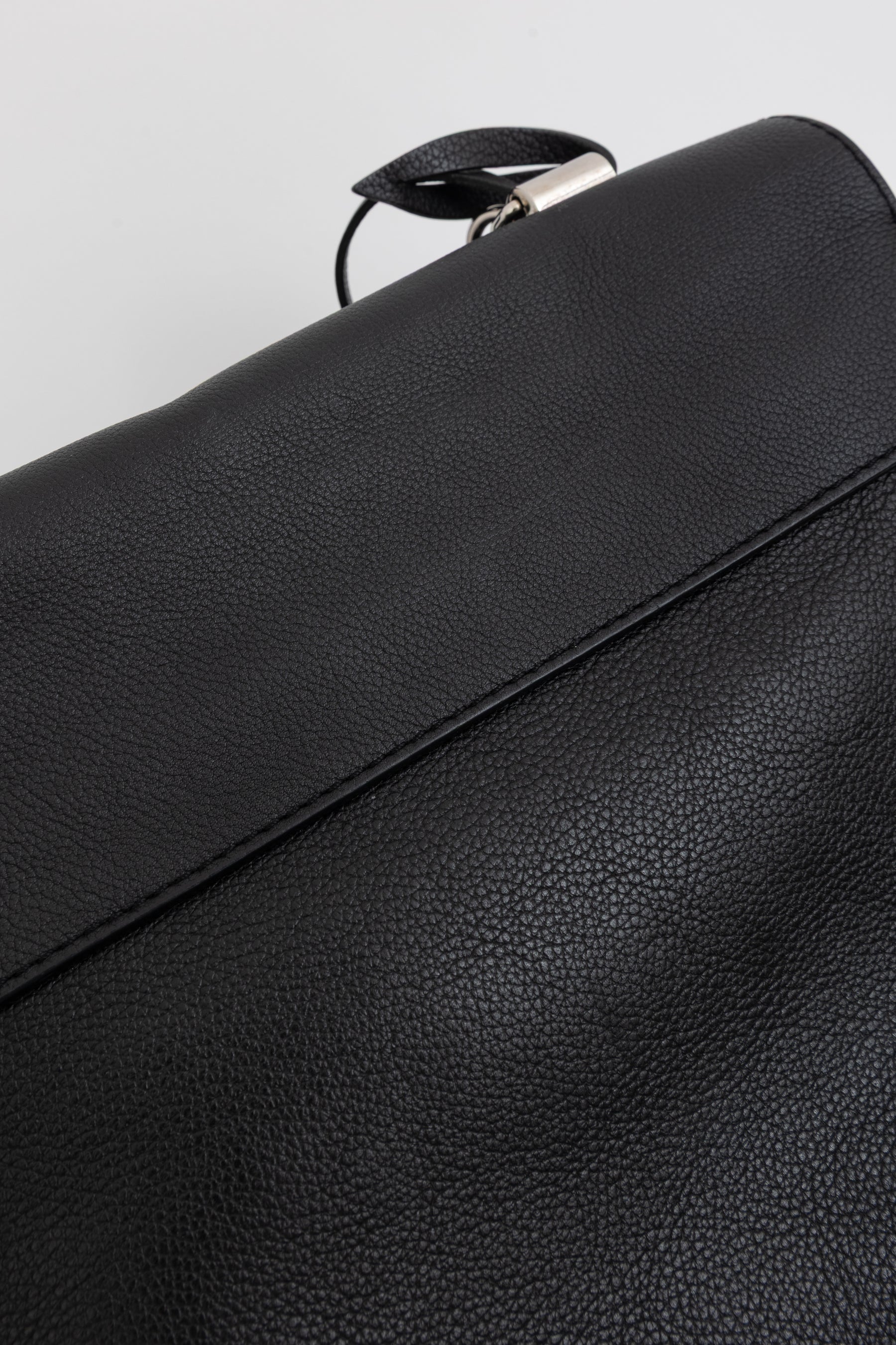 Lockme II Satchel Bag